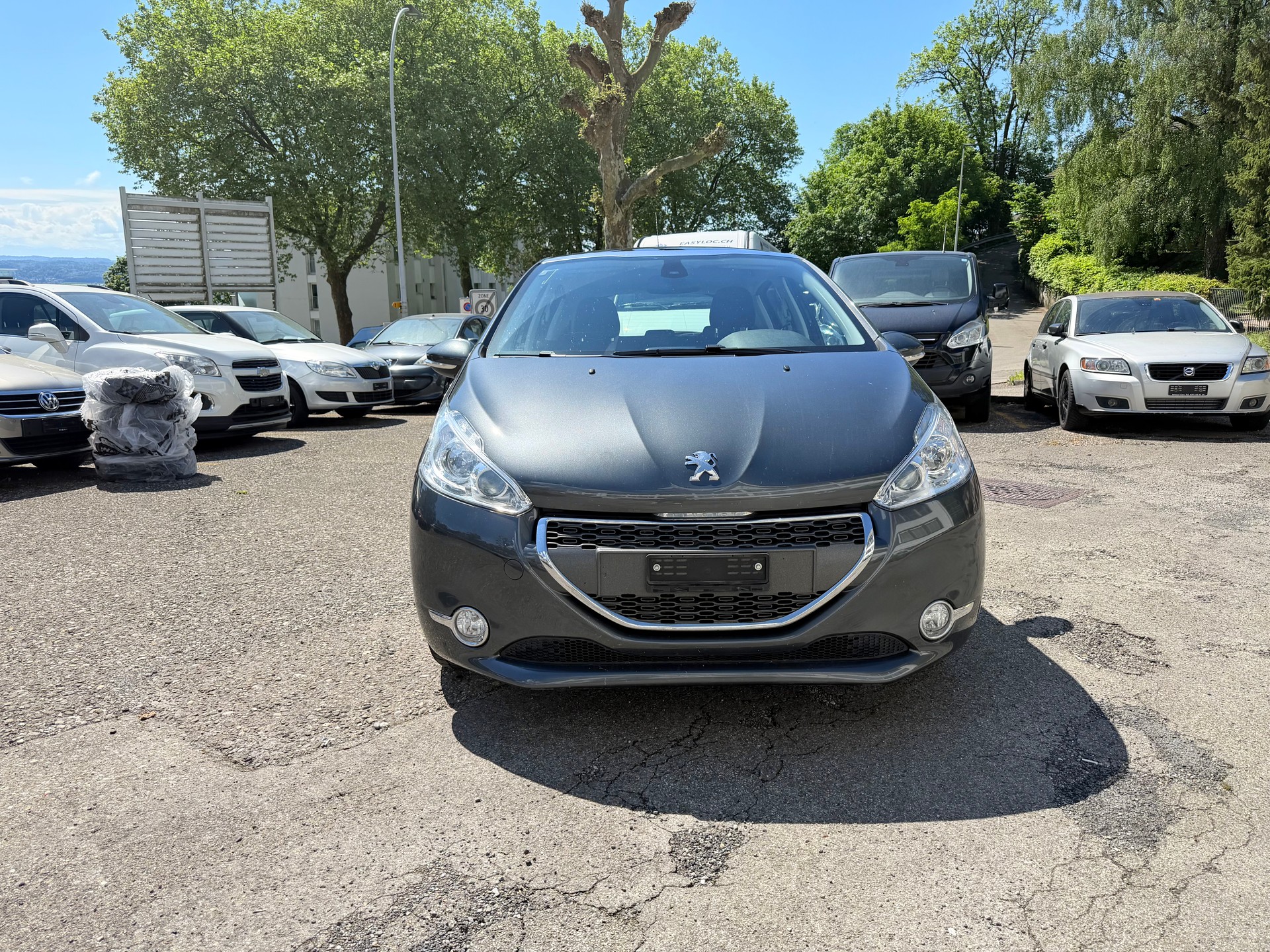 PEUGEOT 208 1.6 VTI Allure-image-1
