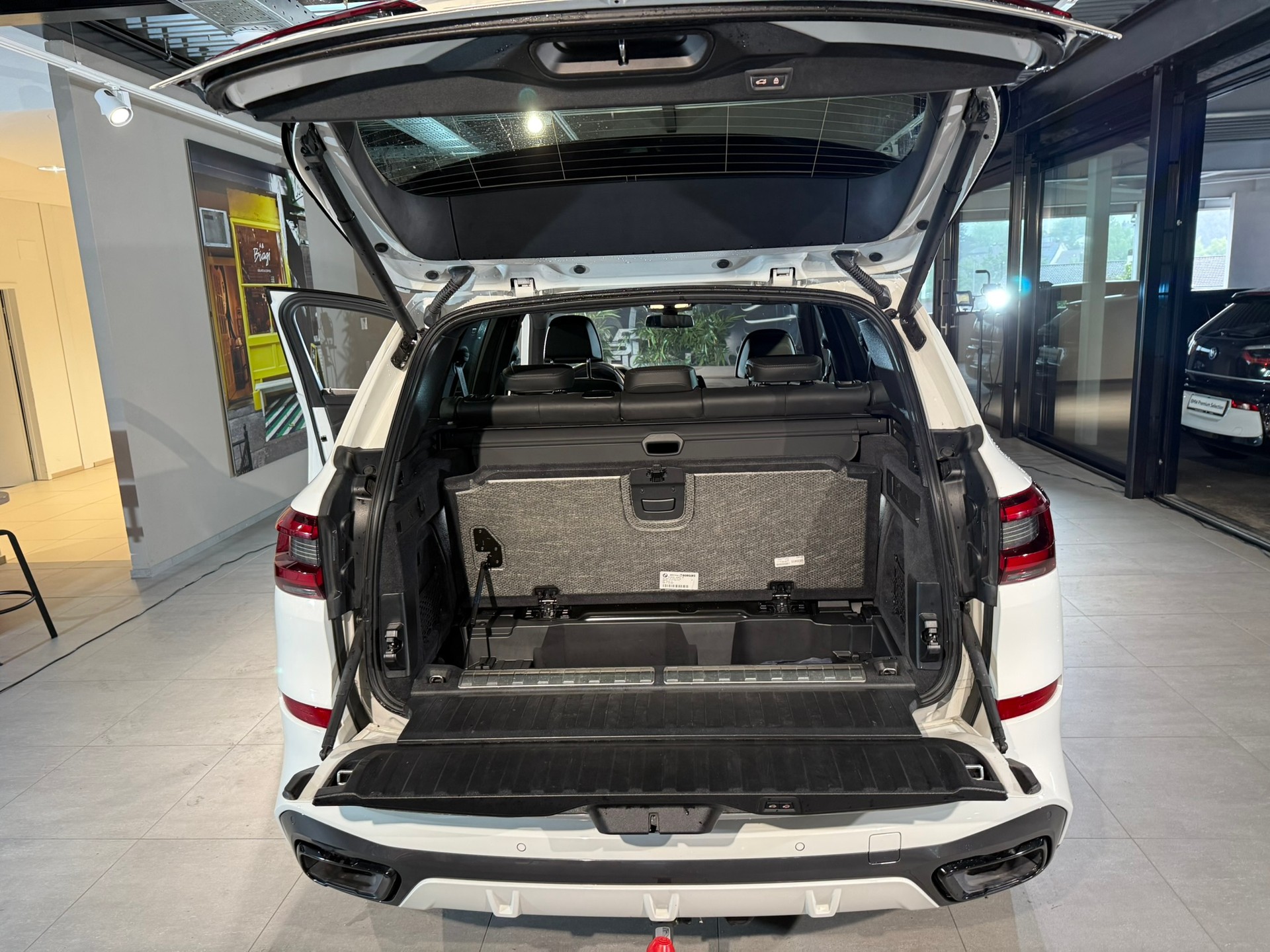 BMW X5 xDrive45e M Sport Steptronic-image-15