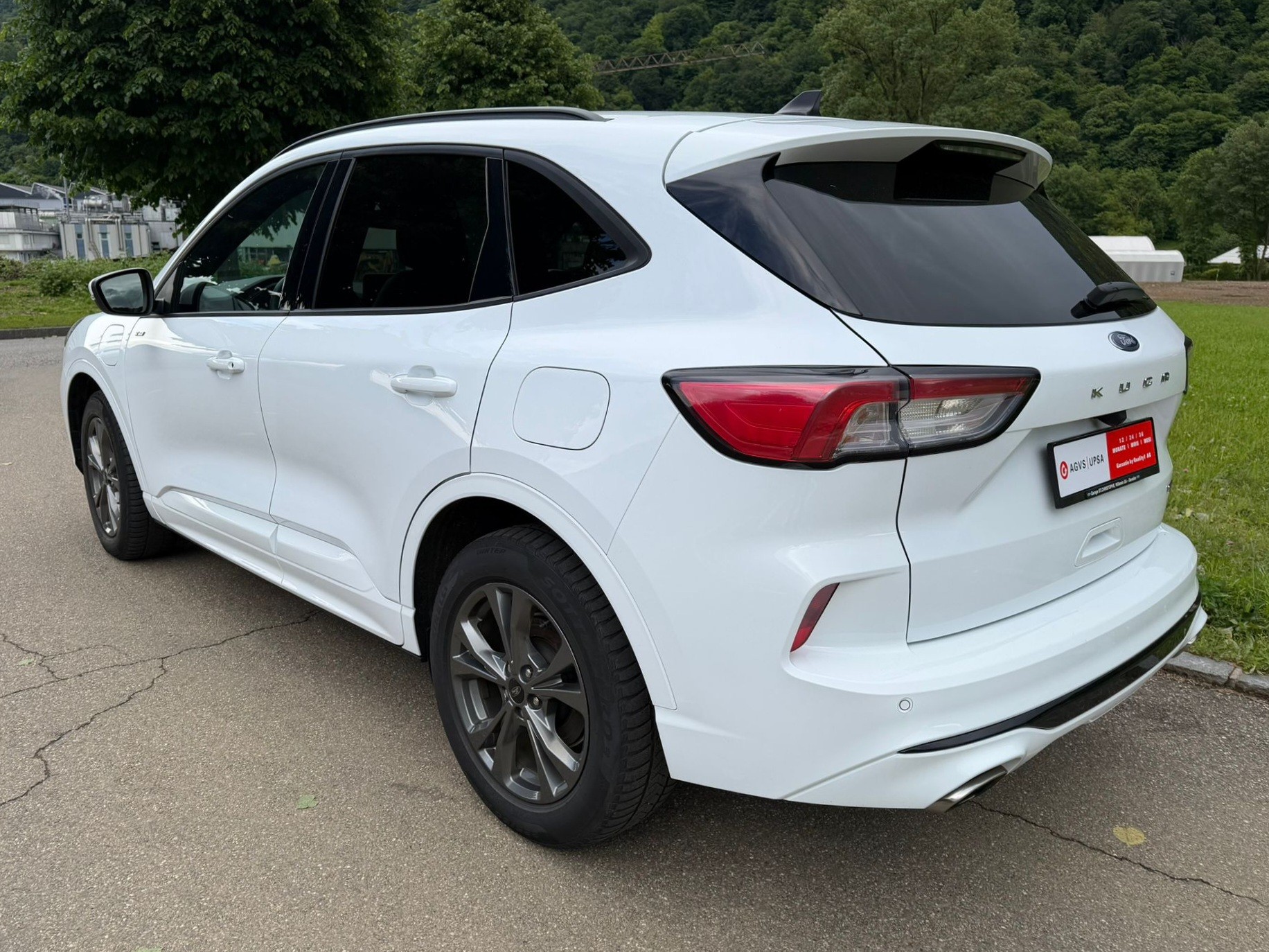 FORD Kuga 2.5 PHEV ST-Line X 2WD-image-3