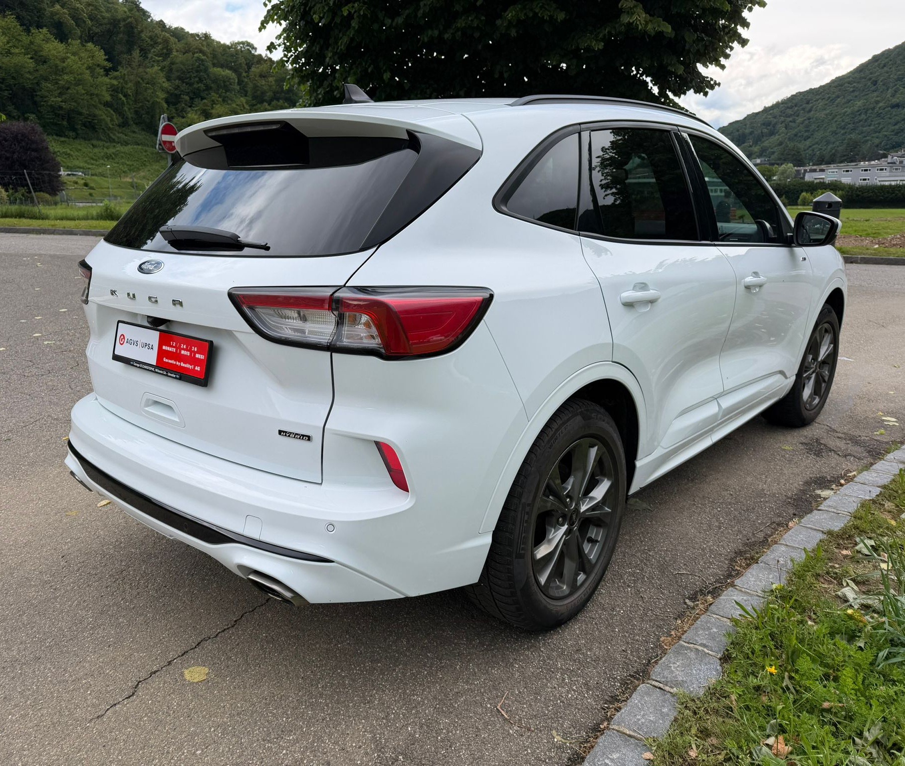 FORD Kuga 2.5 PHEV ST-Line X 2WD-image-2