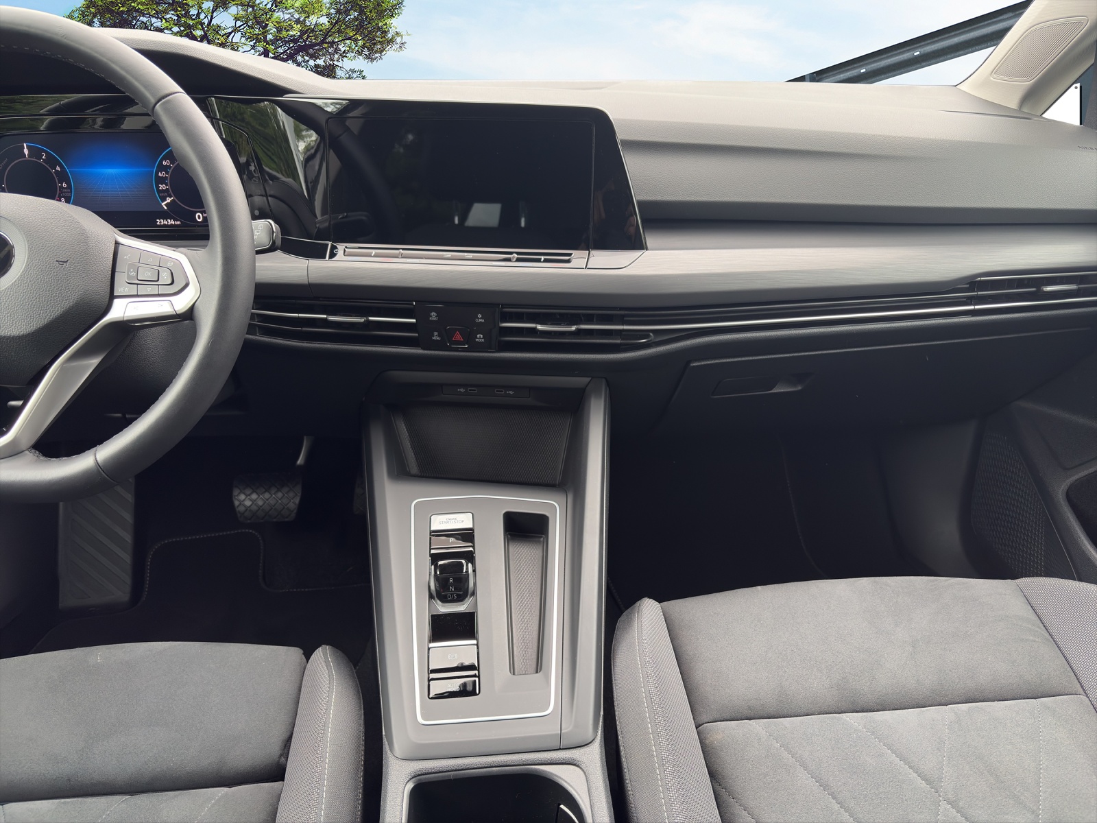 VW Golf 1.4 TSI PHEV Style-image-9