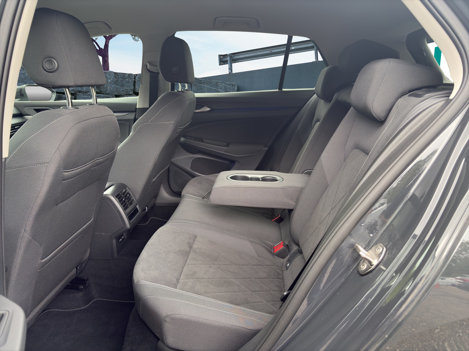VW Golf 1.4 TSI PHEV Style-image-7