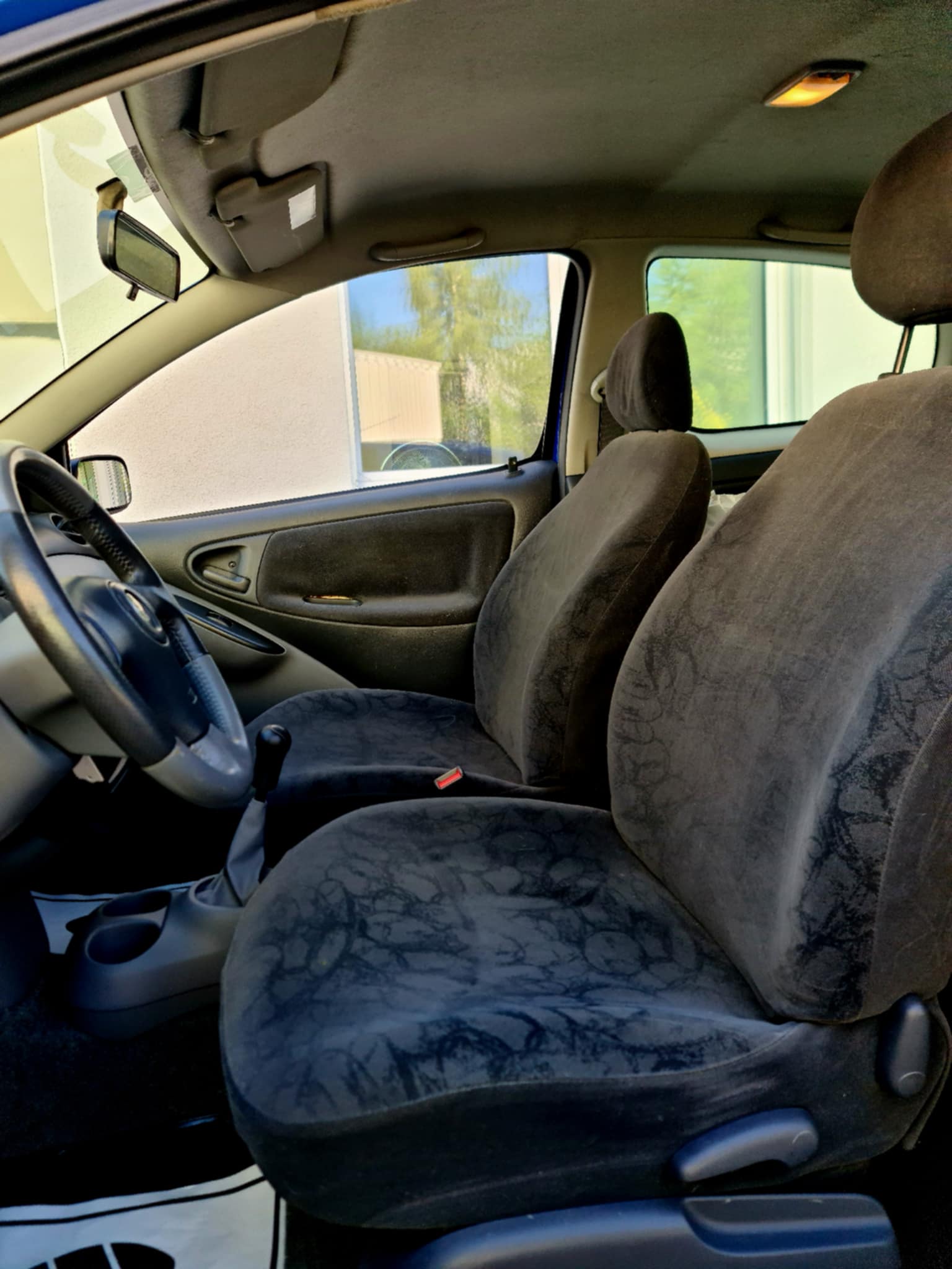TOYOTA Yaris 1.3 Linea Luna-image-11