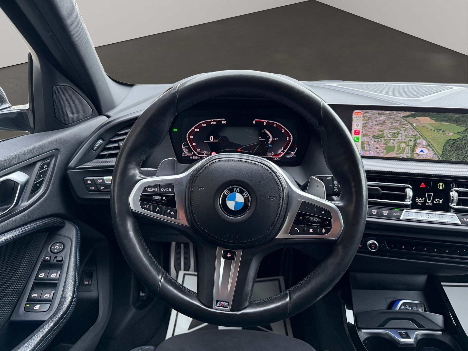 BMW 120d xDrive Steptronic M Sport-image-9