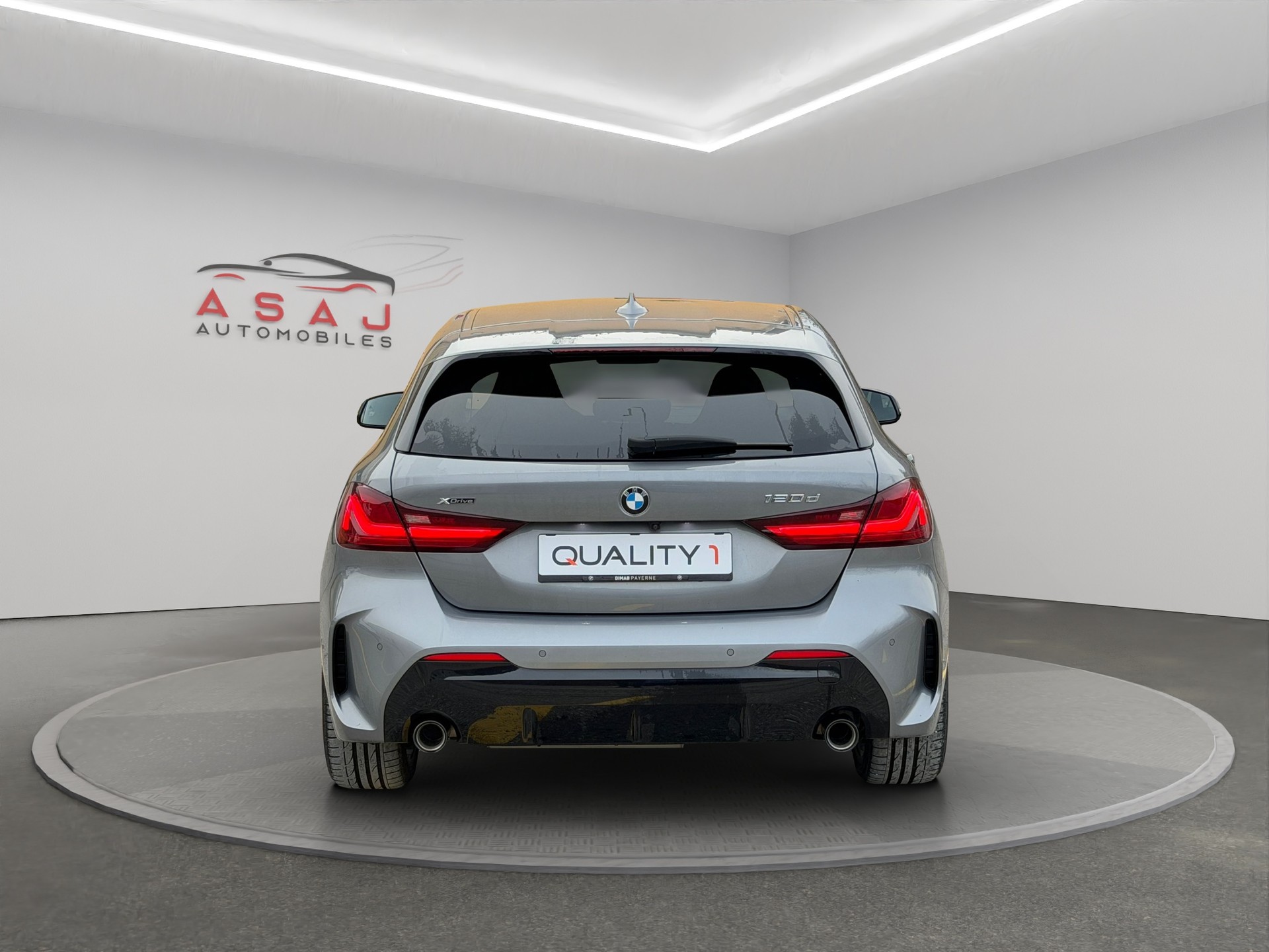 BMW 120d xDrive Steptronic M Sport-image-5