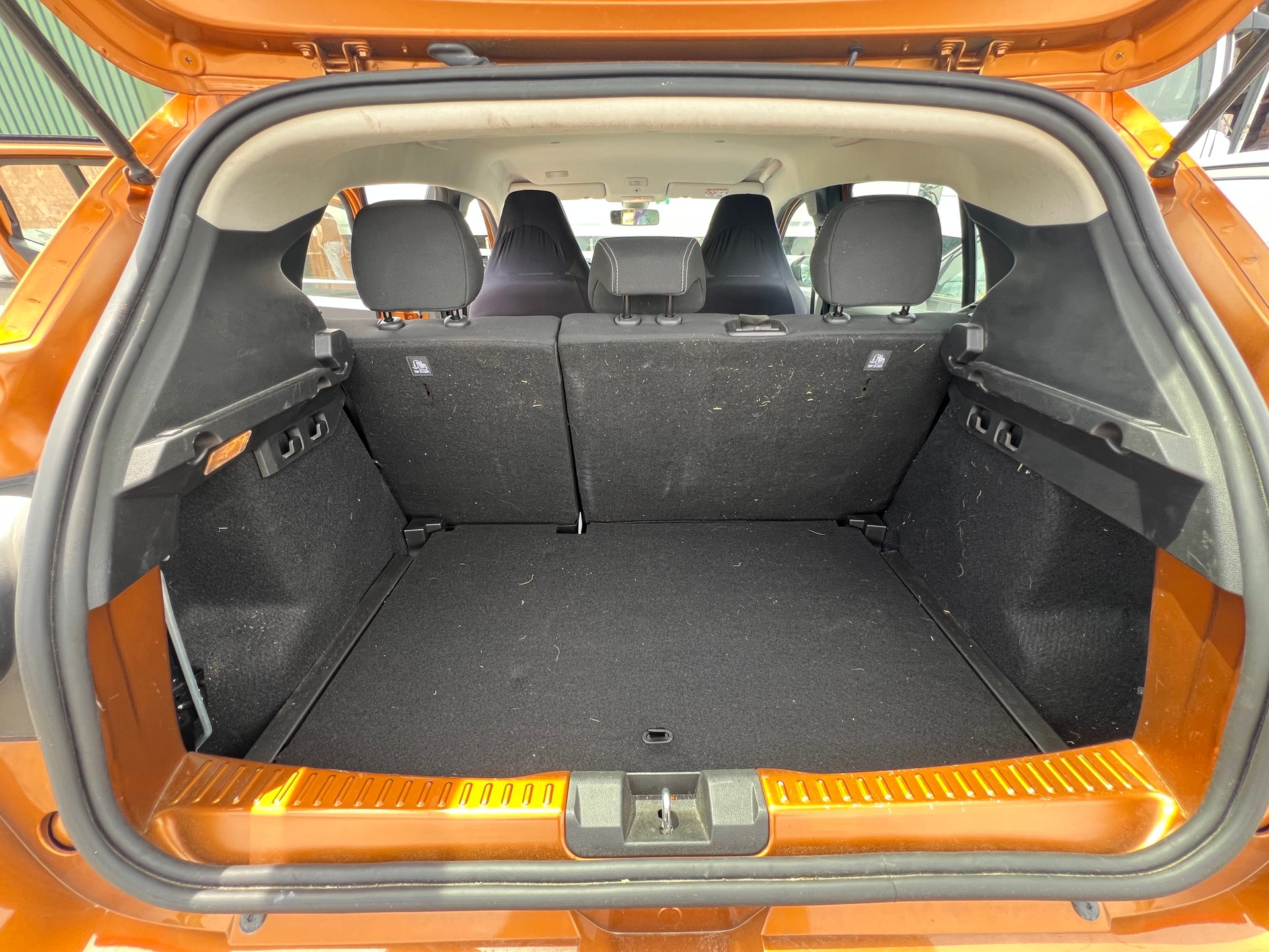 DACIA Sandero Stepway TCe 90 Comfort-image-13