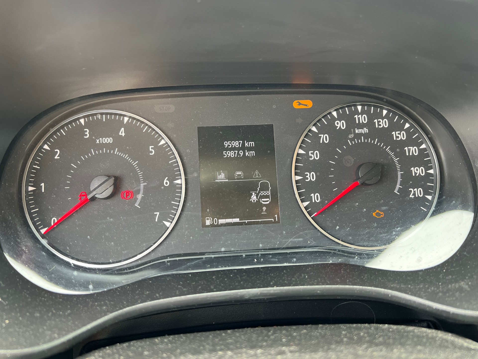 DACIA Sandero Stepway TCe 90 Comfort-image-9