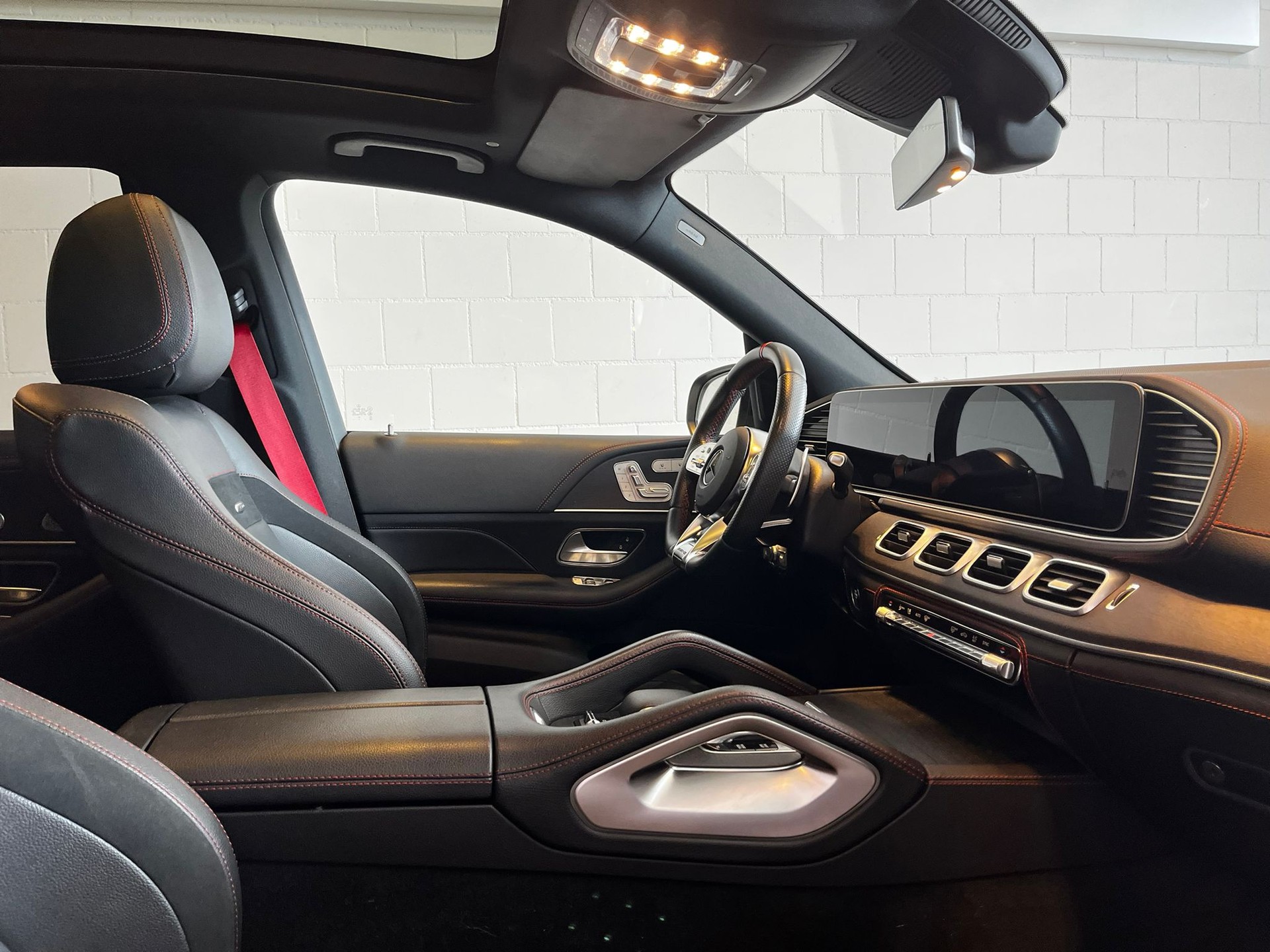 MERCEDES-BENZ GLE 53 AMG 4Matic+-image-17