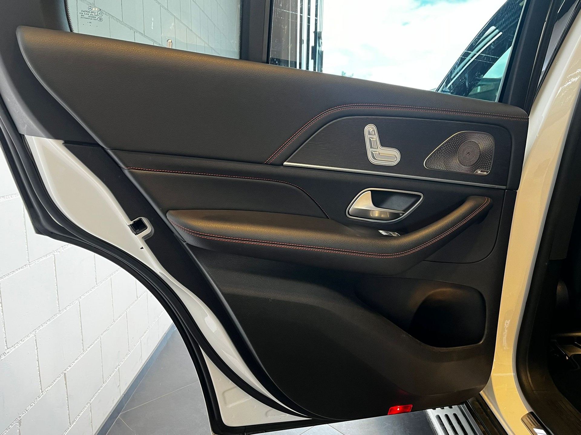 MERCEDES-BENZ GLE 53 AMG 4Matic+-image-25