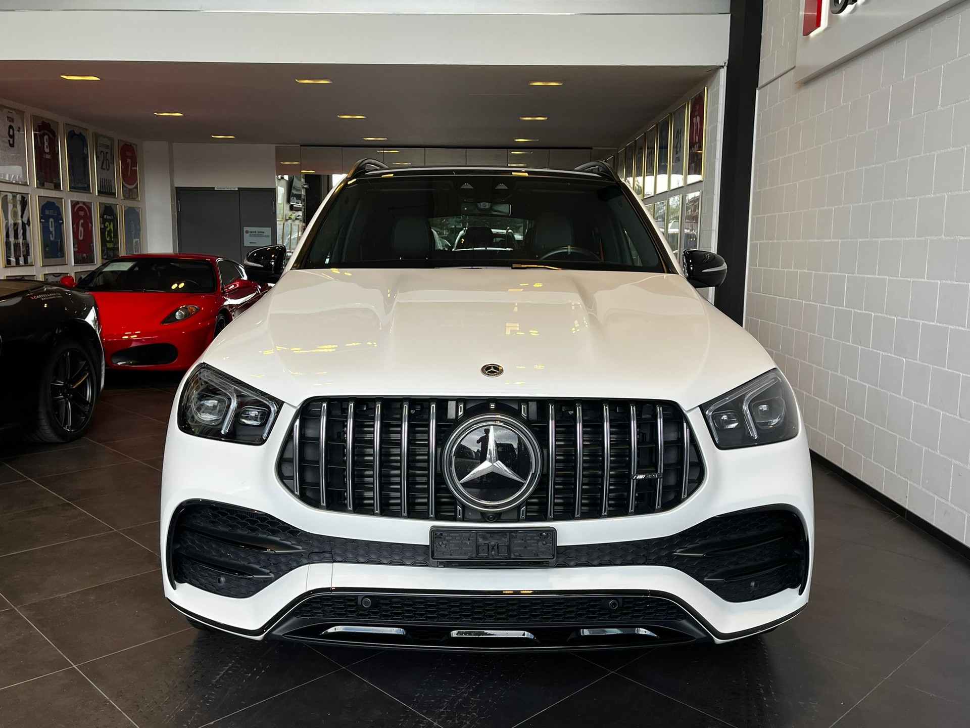 MERCEDES-BENZ GLE 53 AMG 4Matic+-image-2