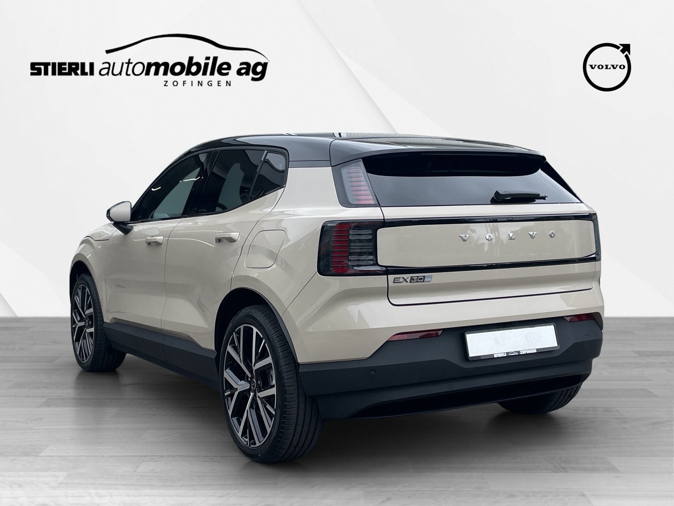 VOLVO EX 30 E60 Plus-image-6