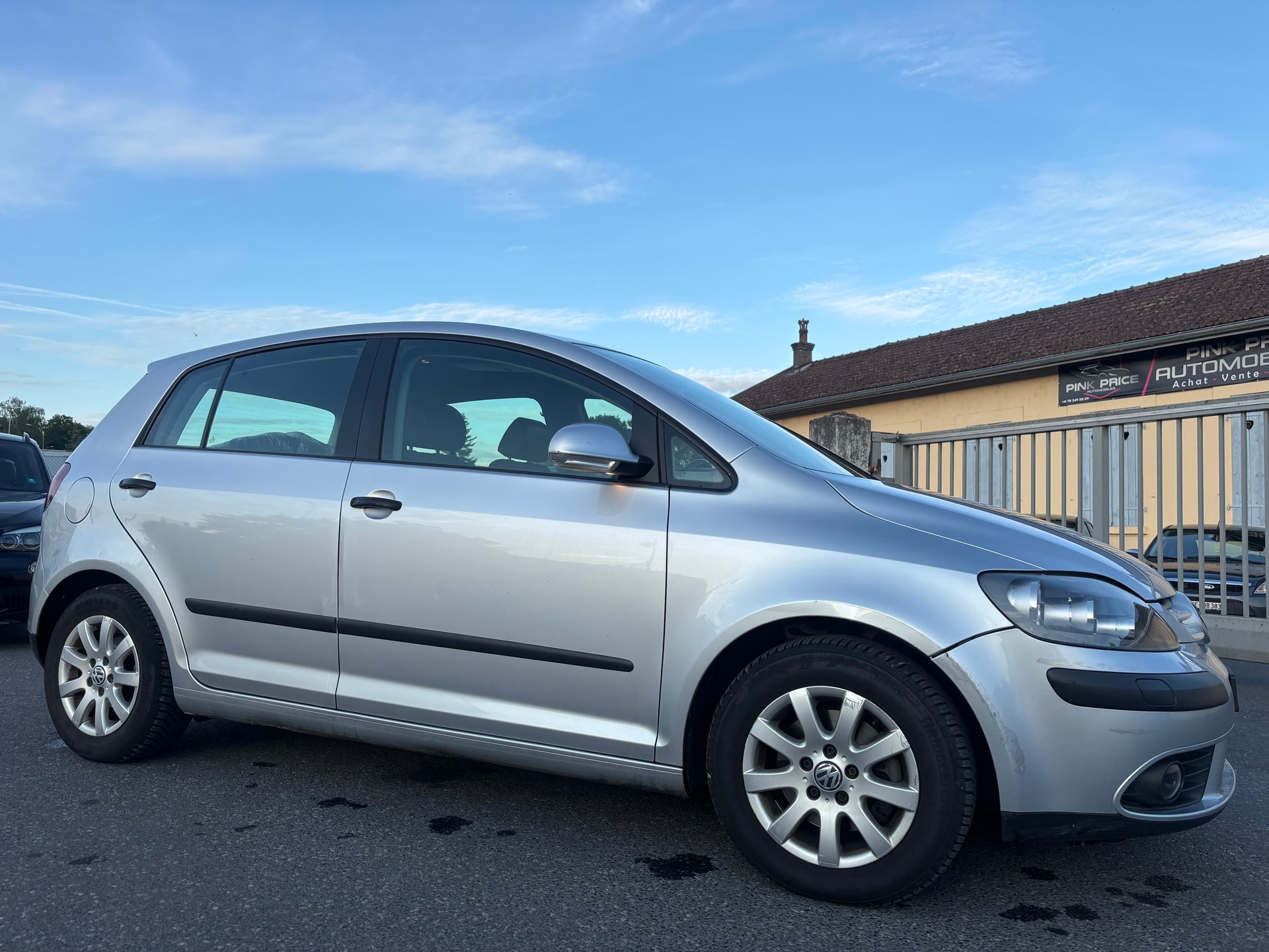 VW Golf Plus 1.9 TDI Comfortline-showroom-element-1