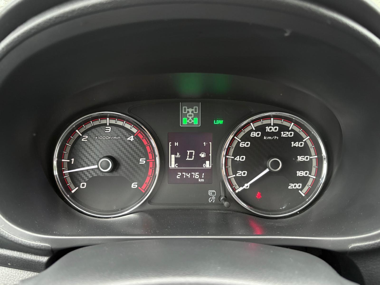 FIAT Fullback LX 2.4 MJ DC Swiss 4WD A-image-14