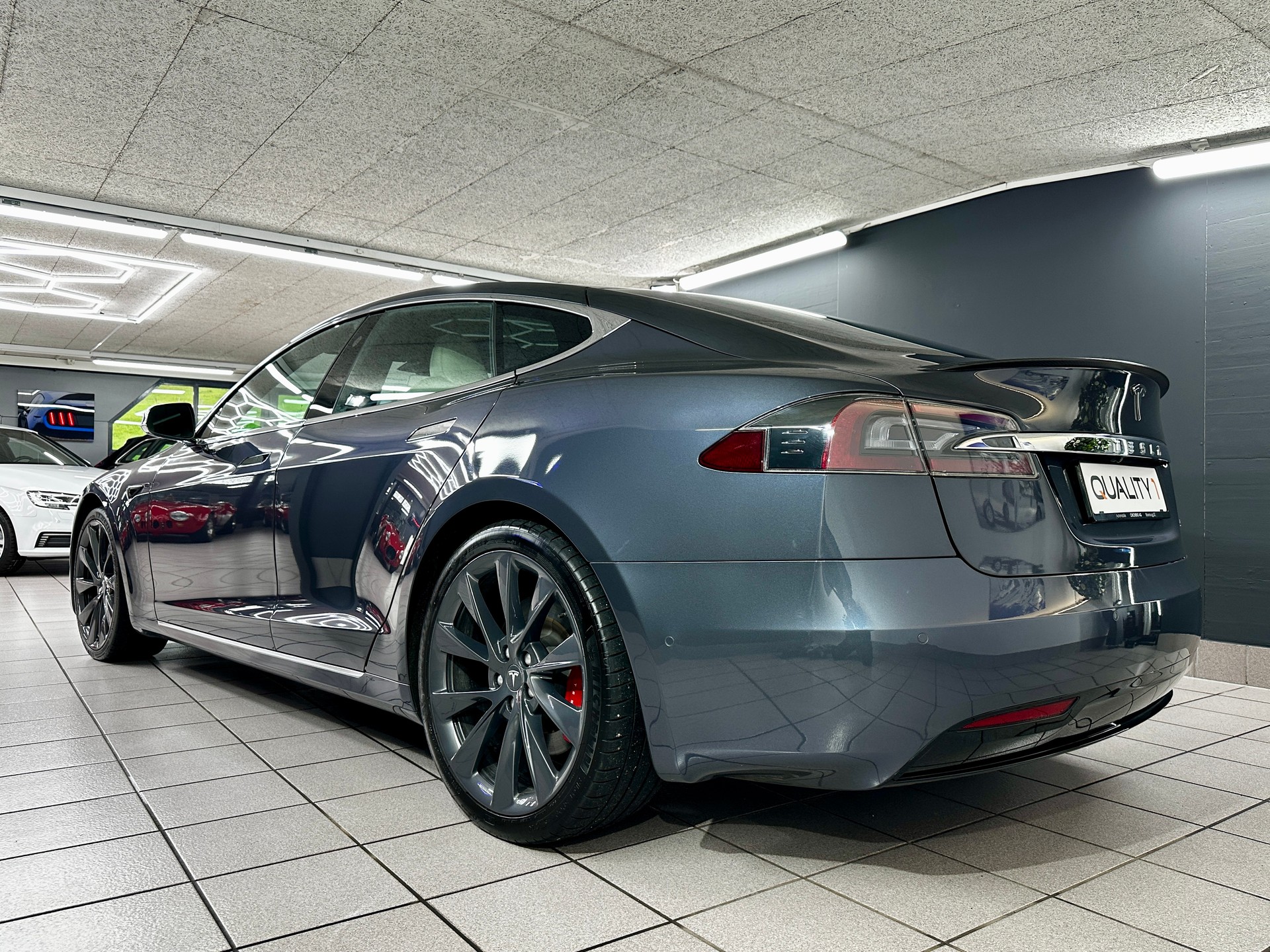 TESLA Model S Ludicrous Performance ''Raven''-image-6