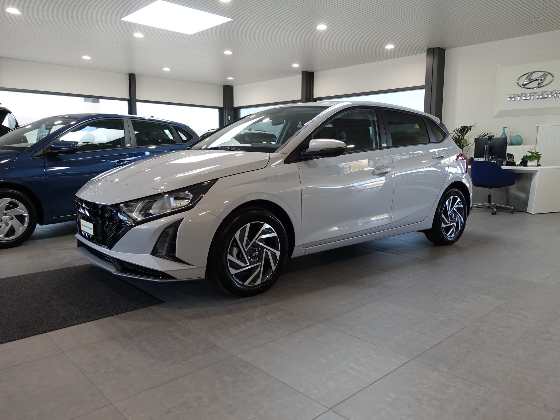 HYUNDAI i20 1.0 T-GDi Amplia DCT-image-9