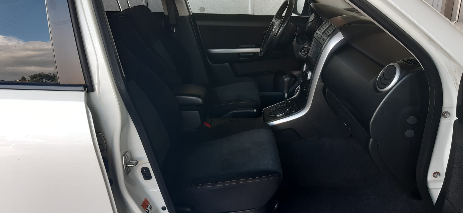 SUZUKI Grand Vitara 2.4 16V GL Top Automatic-image-9