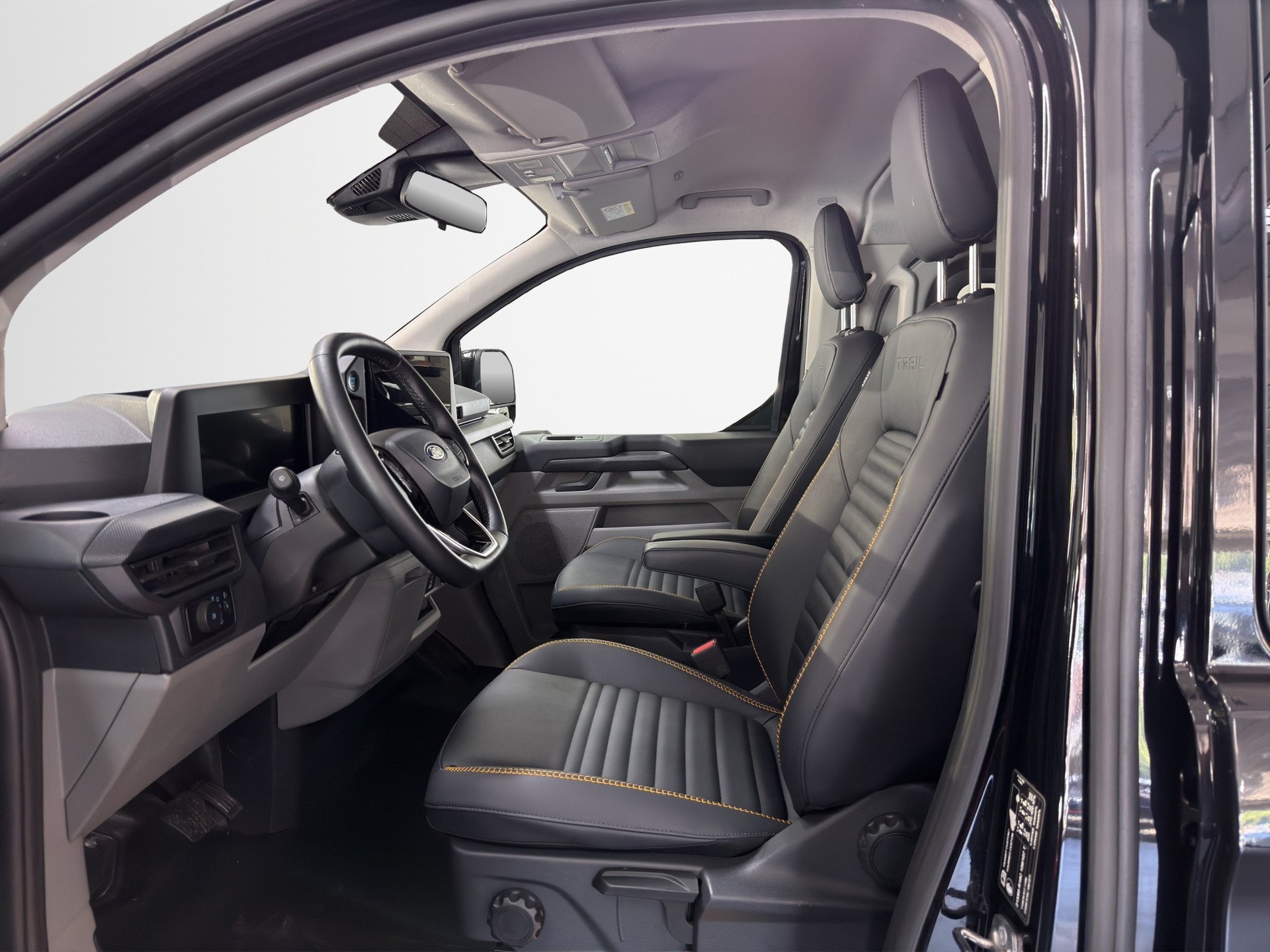 FORD Transit Custom Combi 320 L2H1 Trail Automat 4x4-image-8