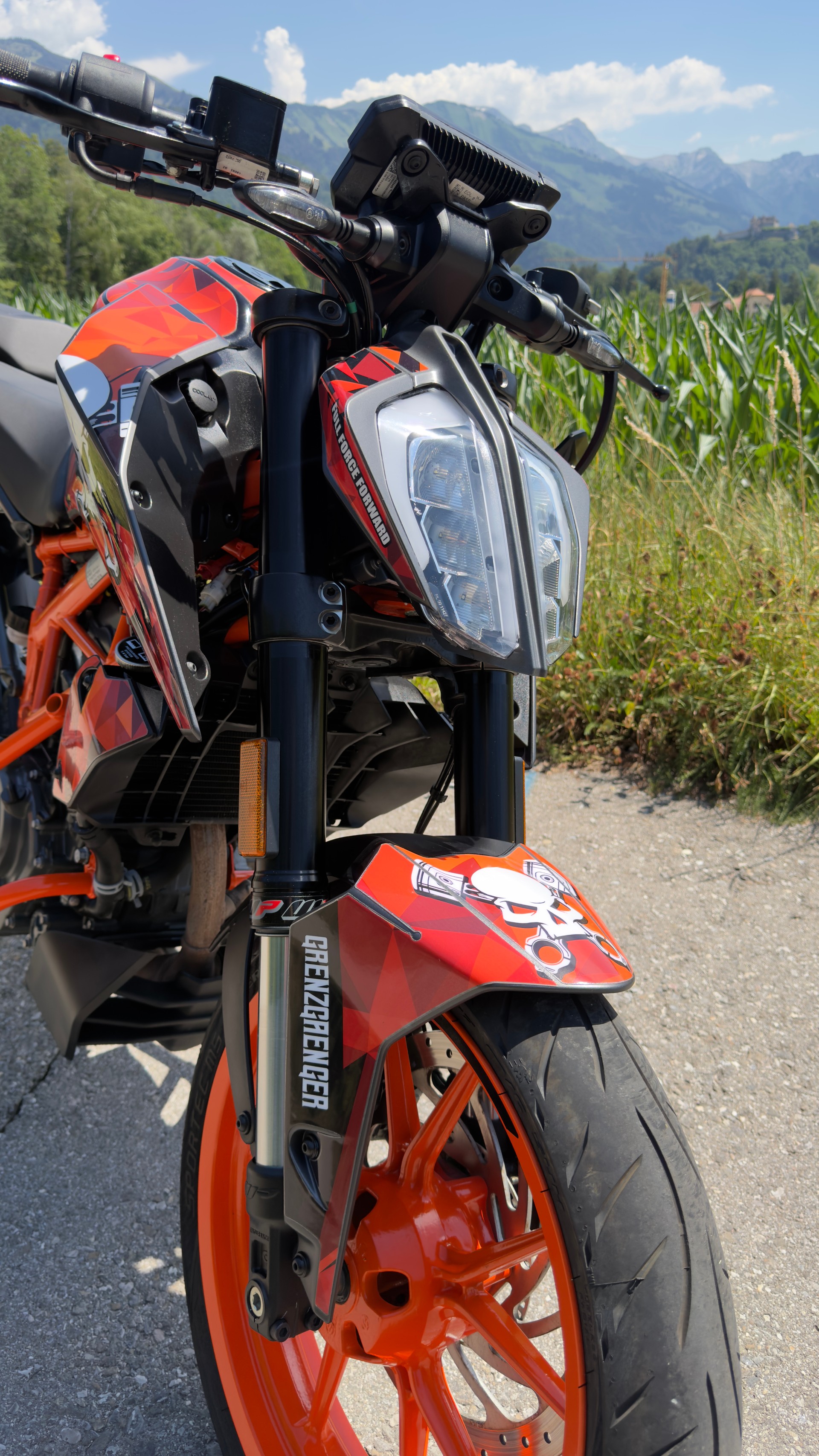 KTM 125 Duke-image-3