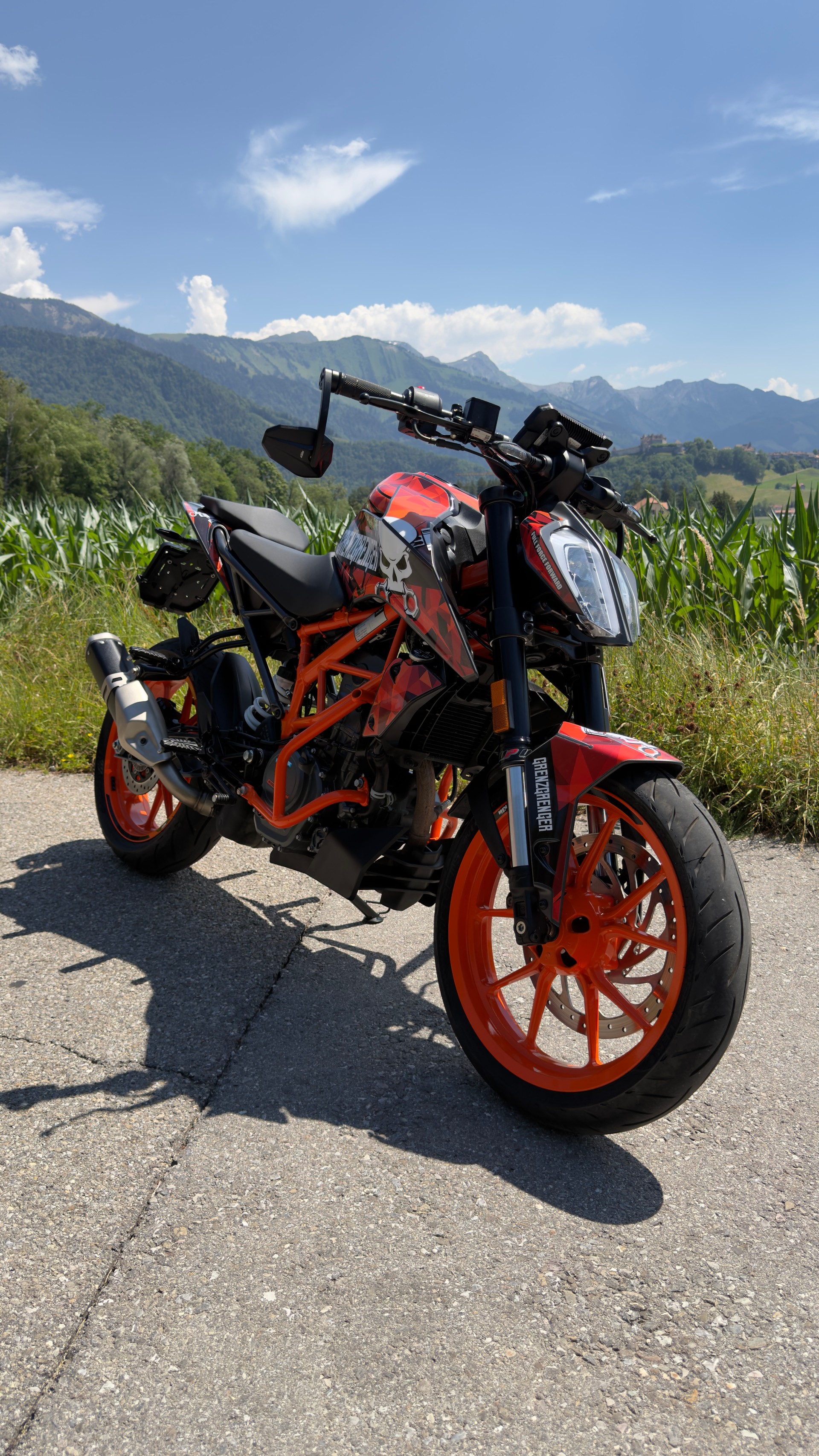 KTM 125 Duke-image-0