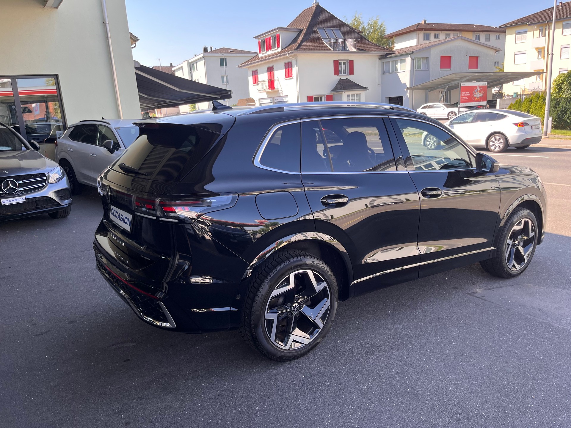 VW Tiguan 2.0 TSI DSG R-Line 4Motion-showroom-element-2