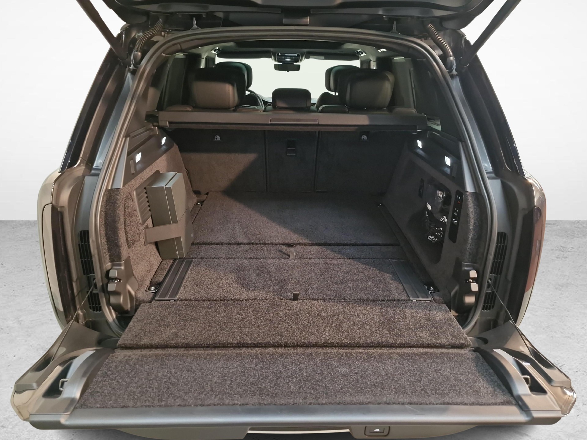 LAND ROVER Range Rover 3.0 D I6 350 Autobiography-image-11