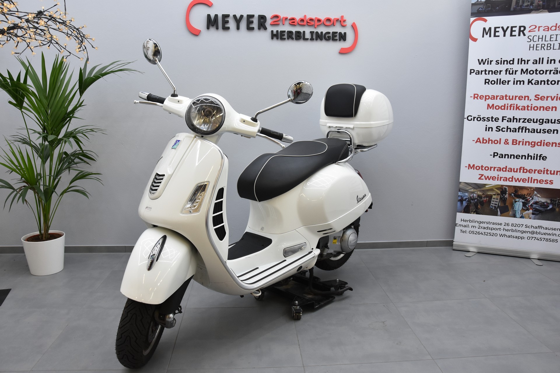 PIAGGIO Vespa GTS 300 i.e ABS-image-5