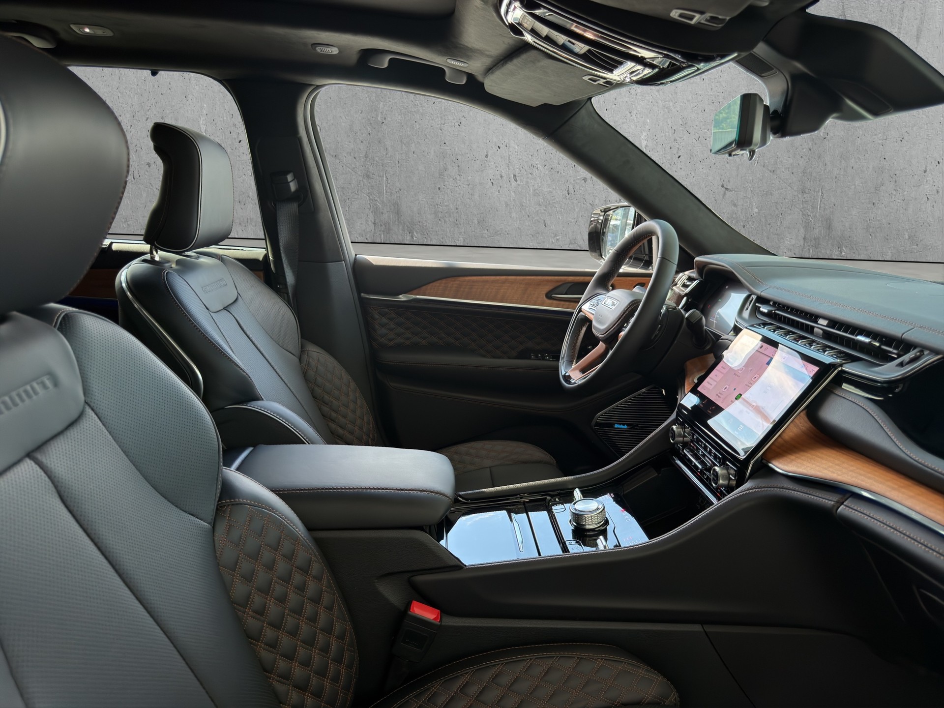 JEEP Grand Cherokee 2.0 Turbo Summit Re-image-11