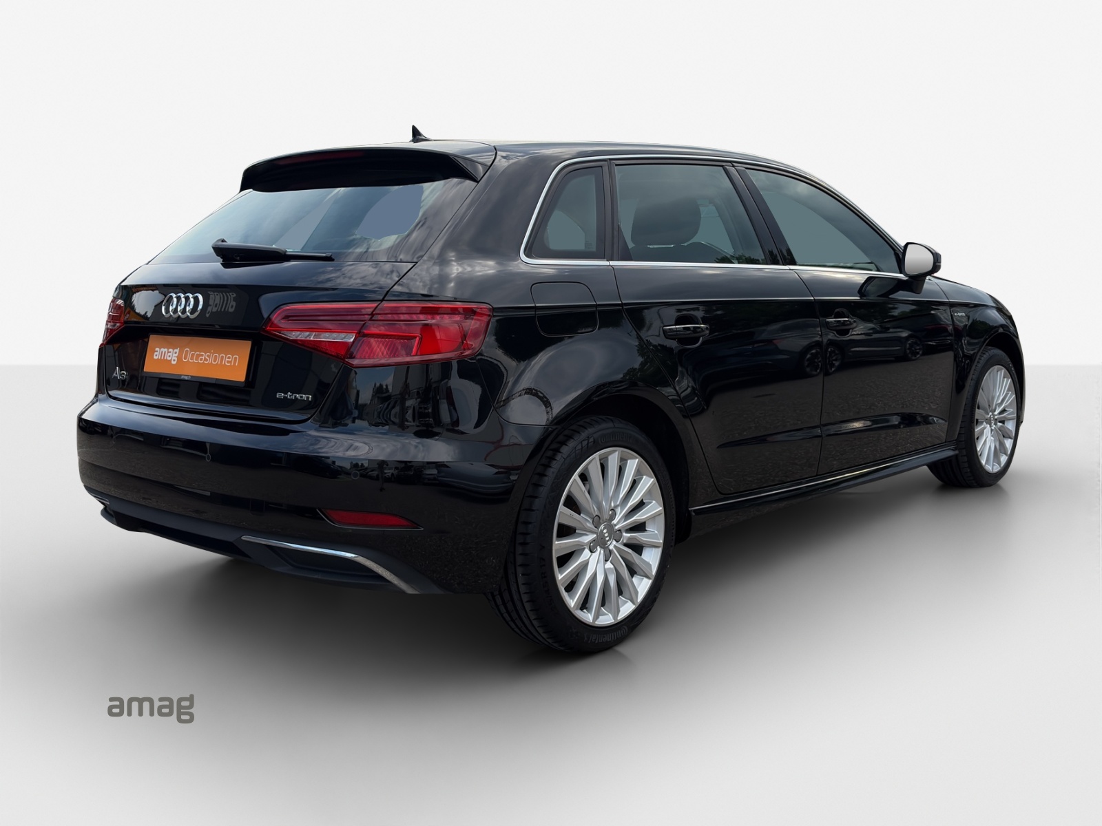 AUDI A3 Sportback 1.4 e-tron Sport S-tronic-image-4