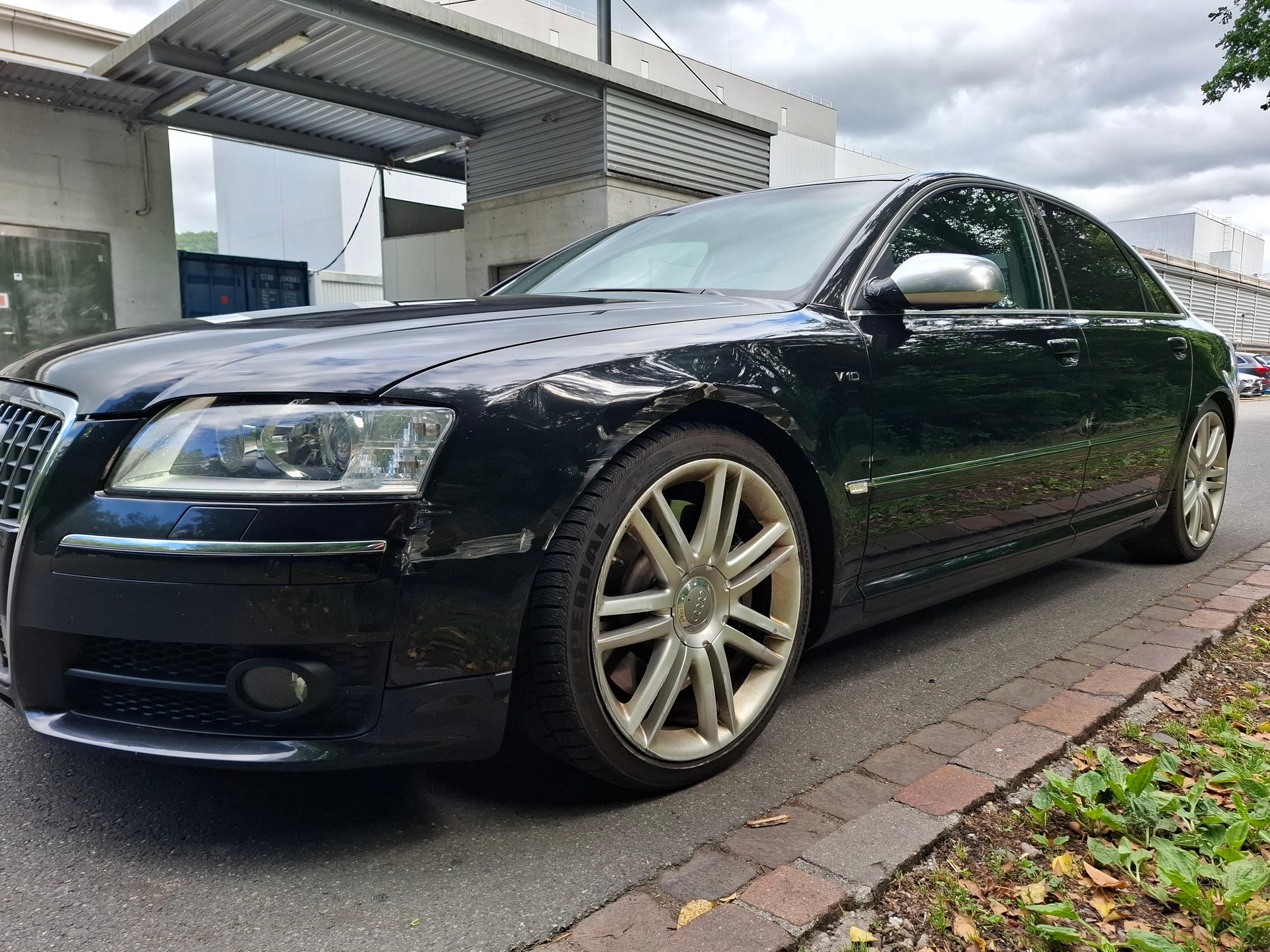 AUDI S8 Quattro, V10-5,2 S-LINE-image-13