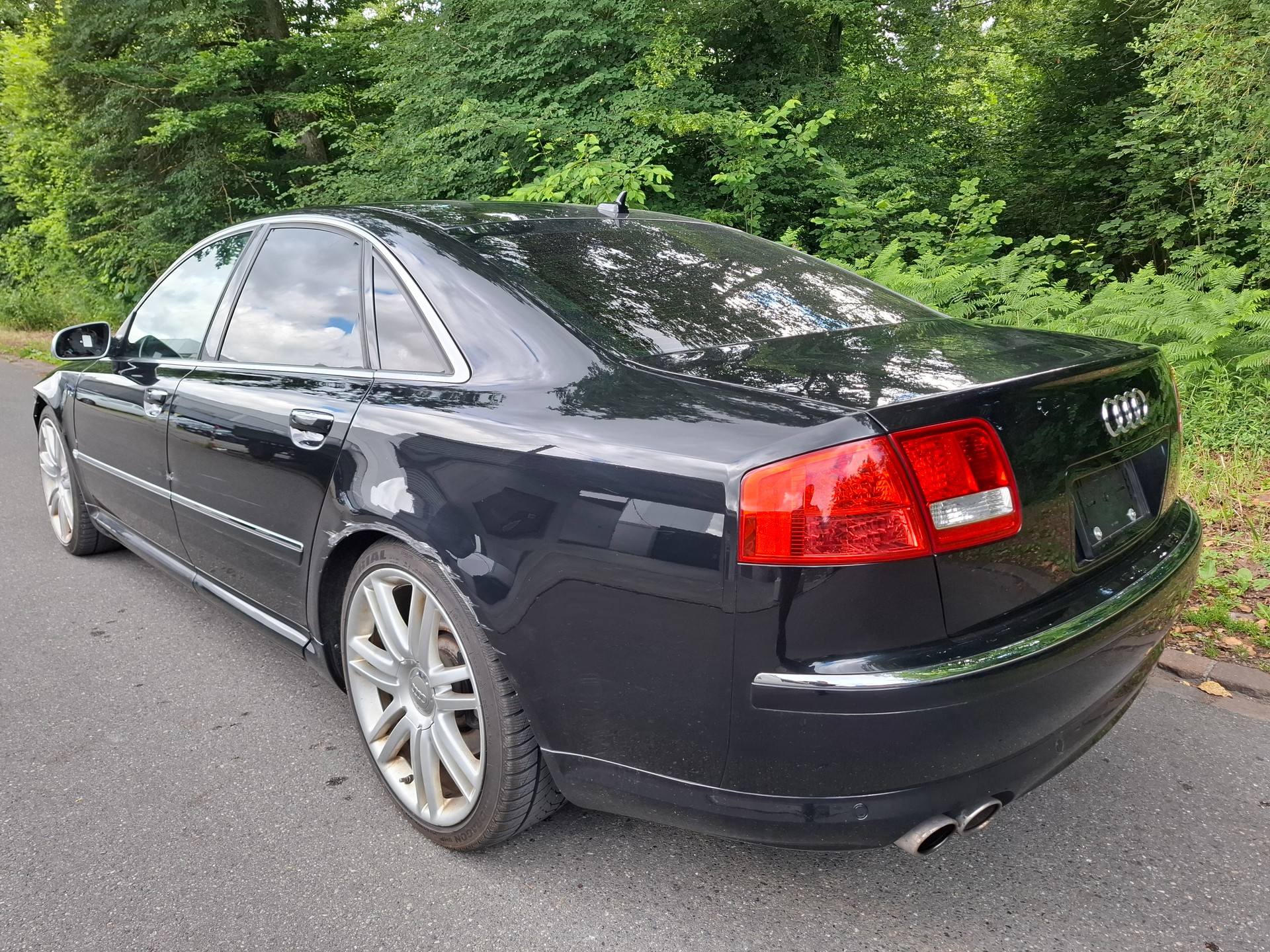 AUDI S8 Quattro, V10-5,2 S-LINE-showroom-element-1