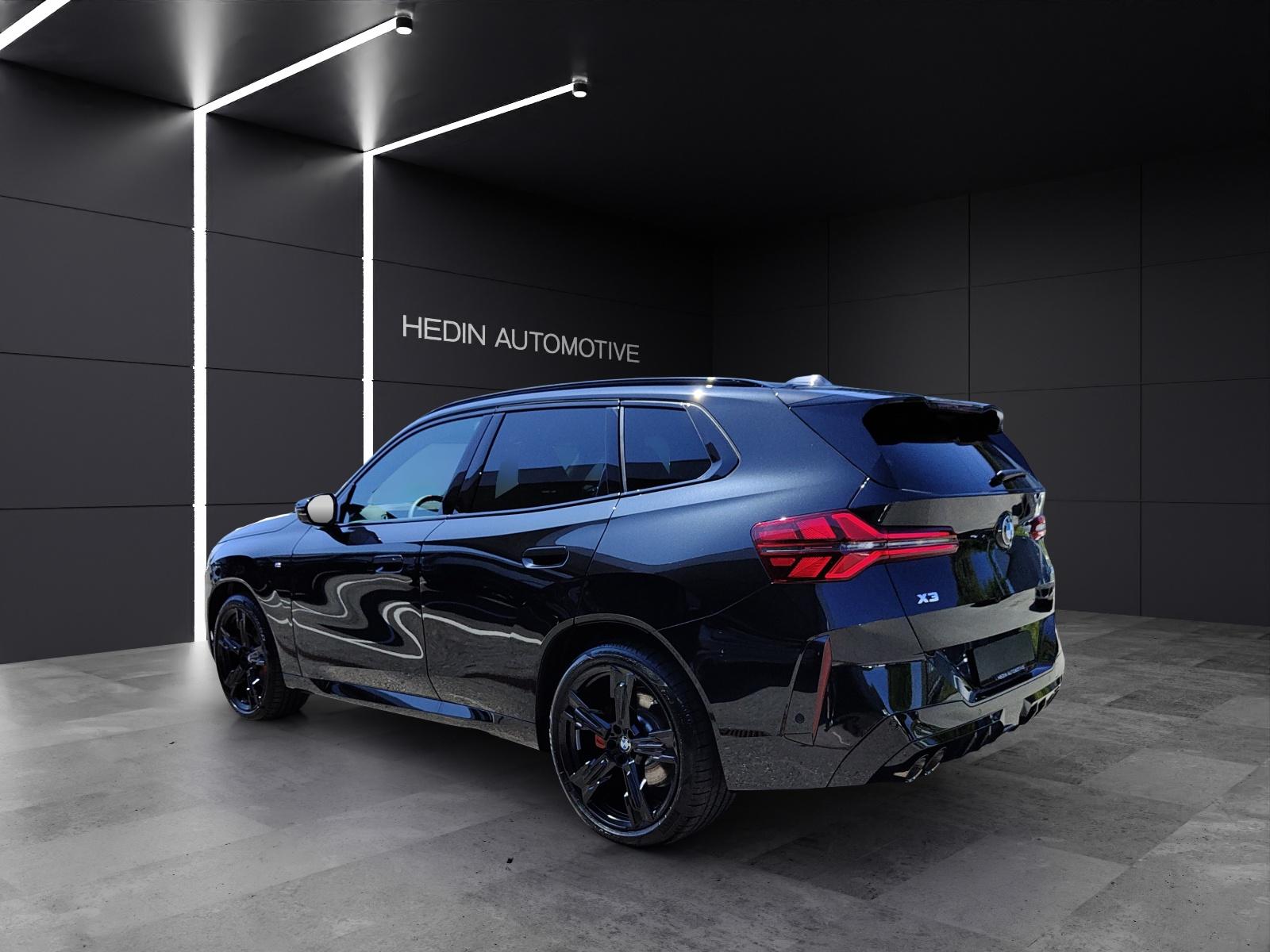 BMW X3 M50i-showroom-element-3