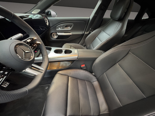 MERCEDES-BENZ CLA 220 8G-DCT 4Matic-image-6