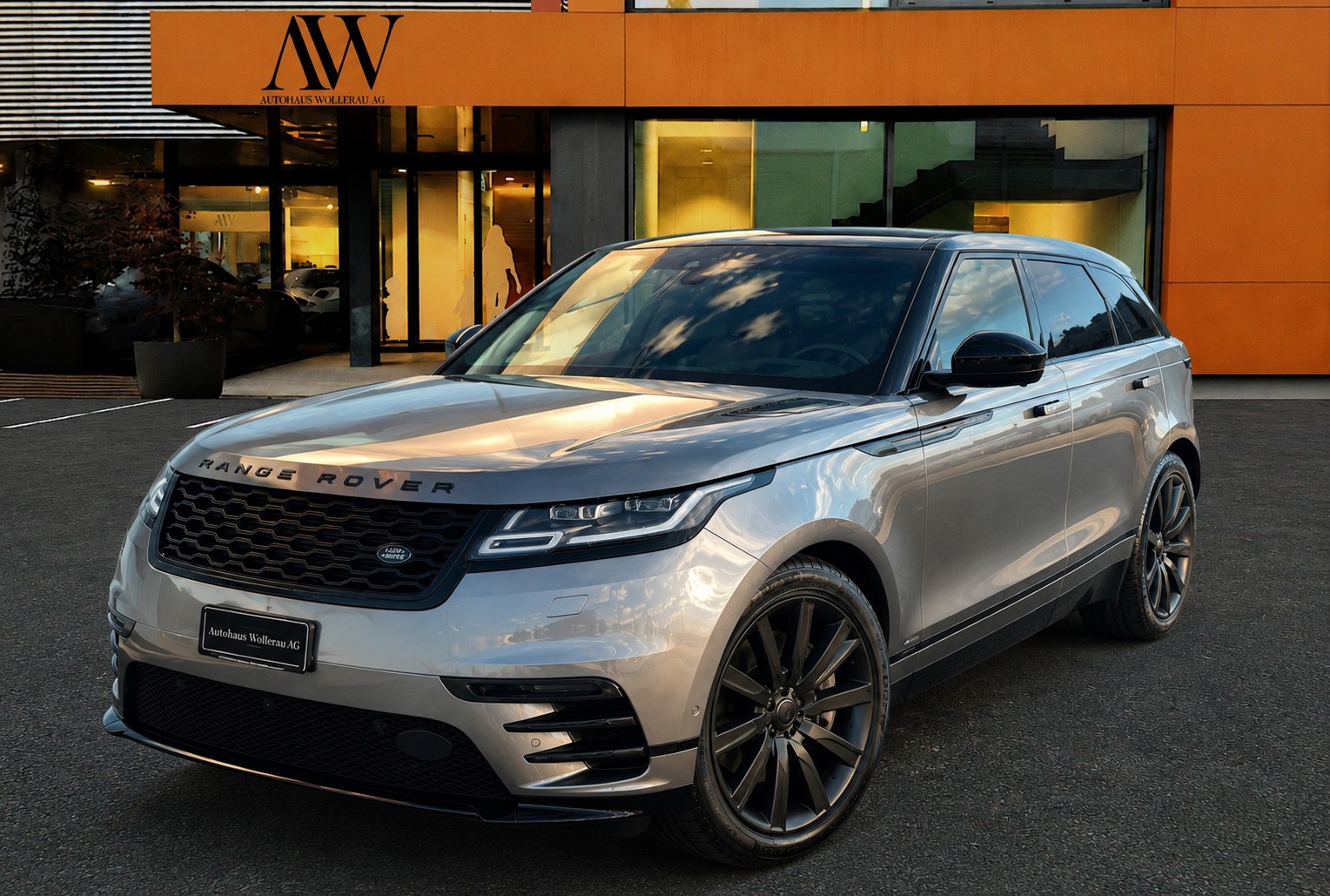 LAND ROVER Range Rover Velar 2.0 D 240 R-Dynamic SE-showroom-element-1