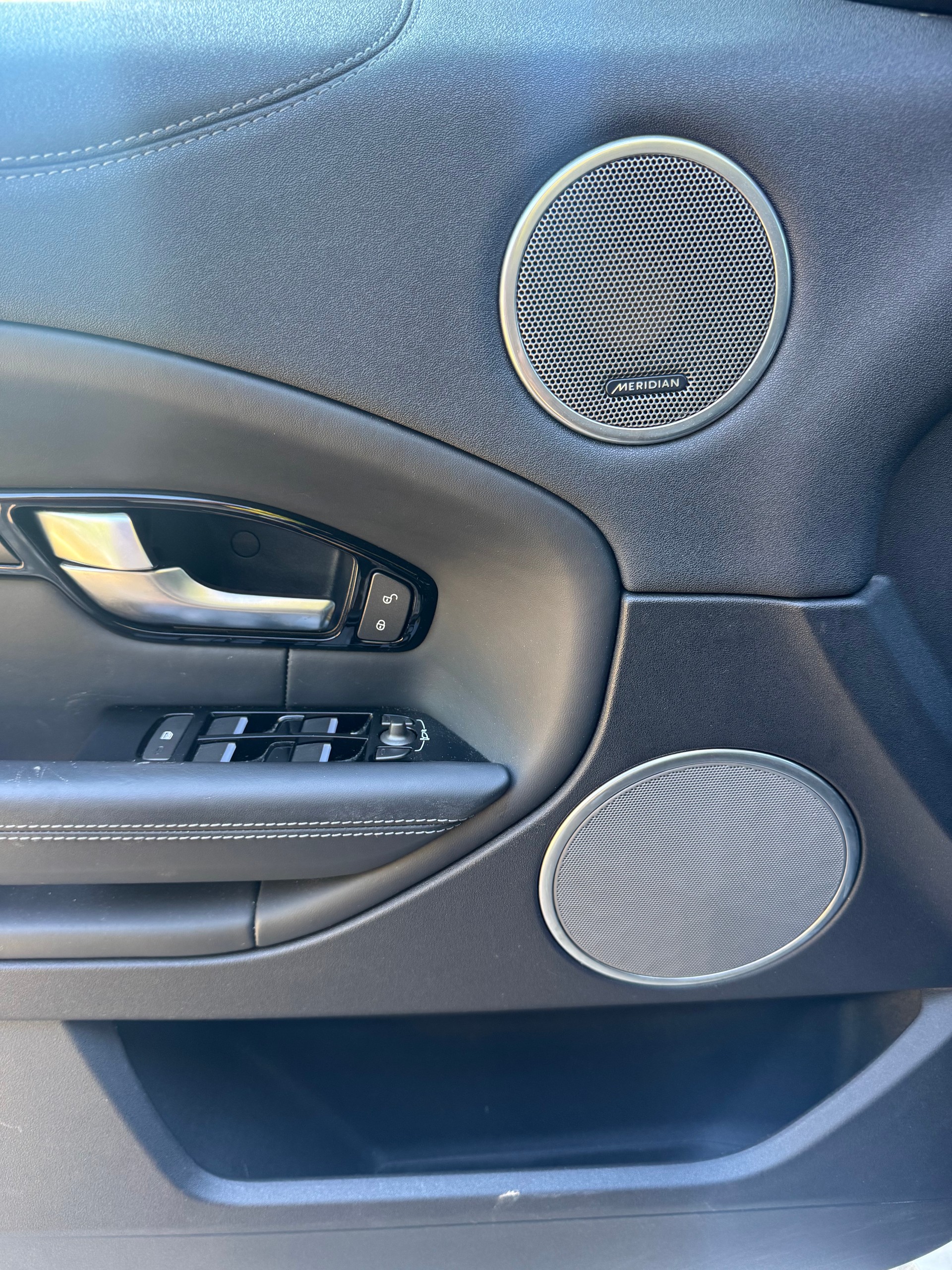 LAND ROVER Range Rover Evoque 2.0 Si4 HSE Dynamic AT9-image-8