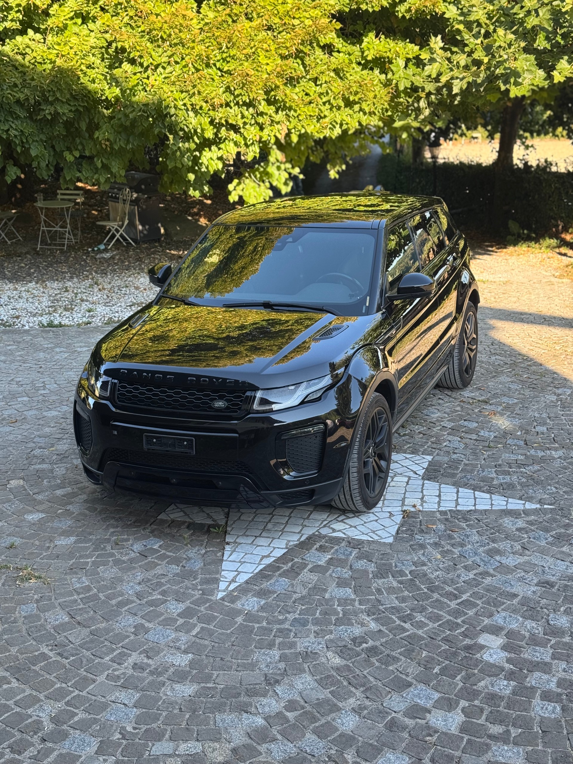 LAND ROVER Range Rover Evoque 2.0 Si4 HSE Dynamic AT9-image-4