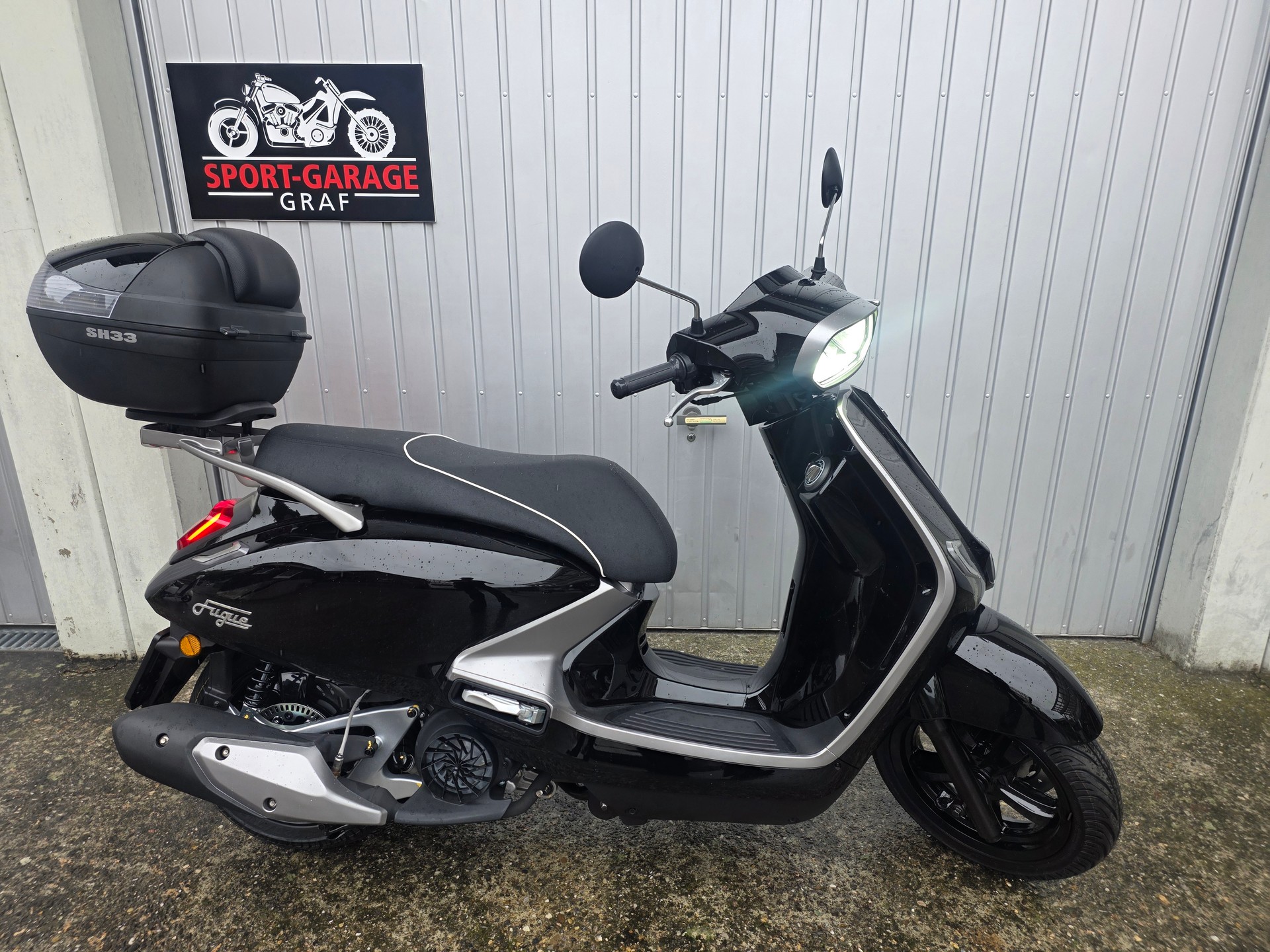 SYM Fugue 125, Mit Topcase-image-0
