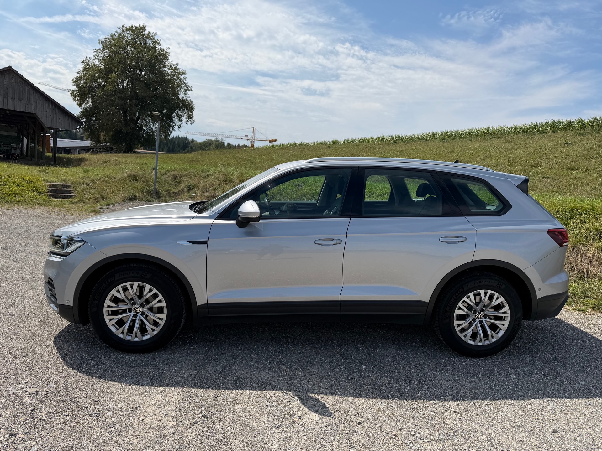 VW Touareg 3.0 TDI Basic Tiptronic-image-1