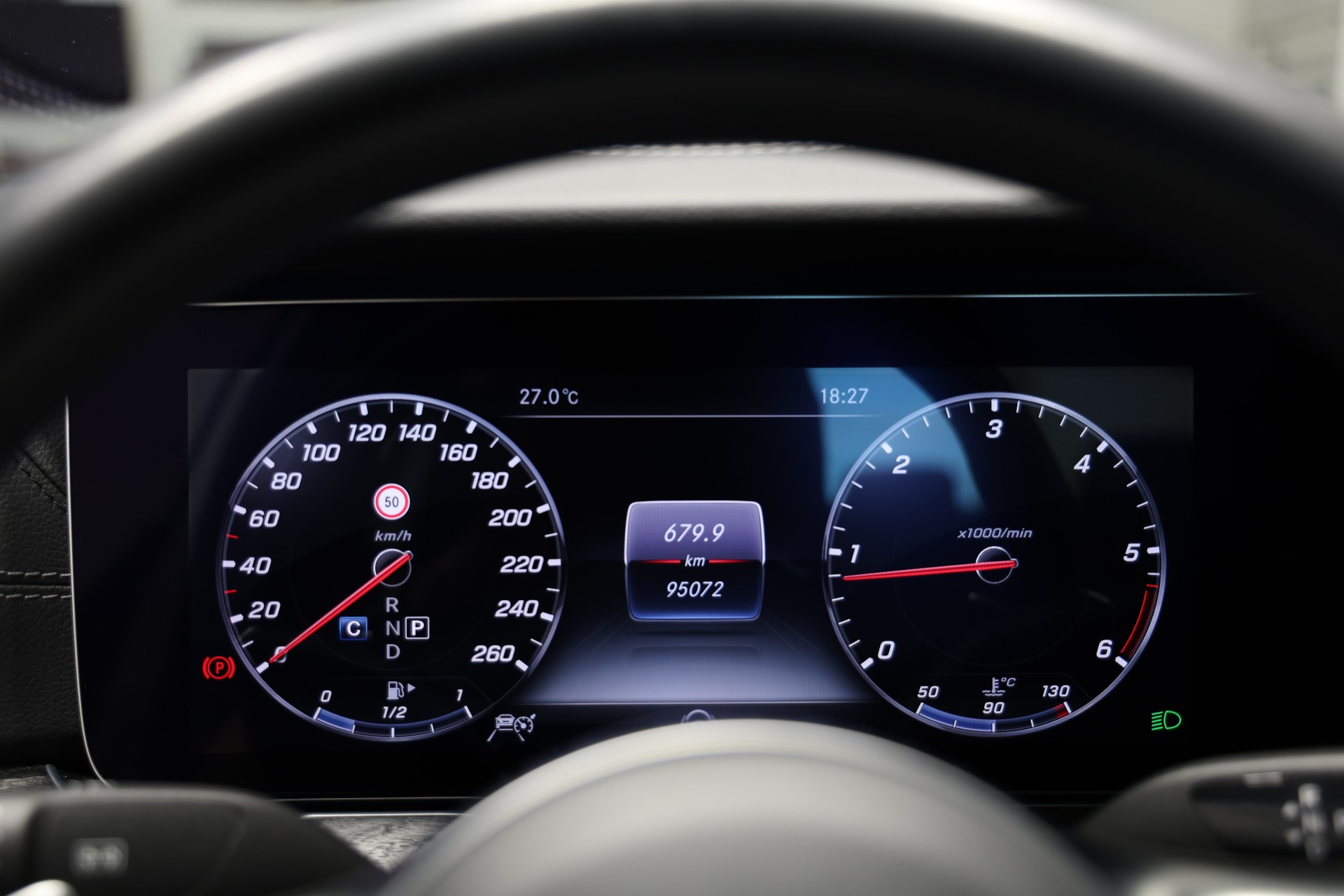 MERCEDES-BENZ E 220 d AMG Line 4Matic 9G-Tronic *Facelift*Vollausstattung*-image-25