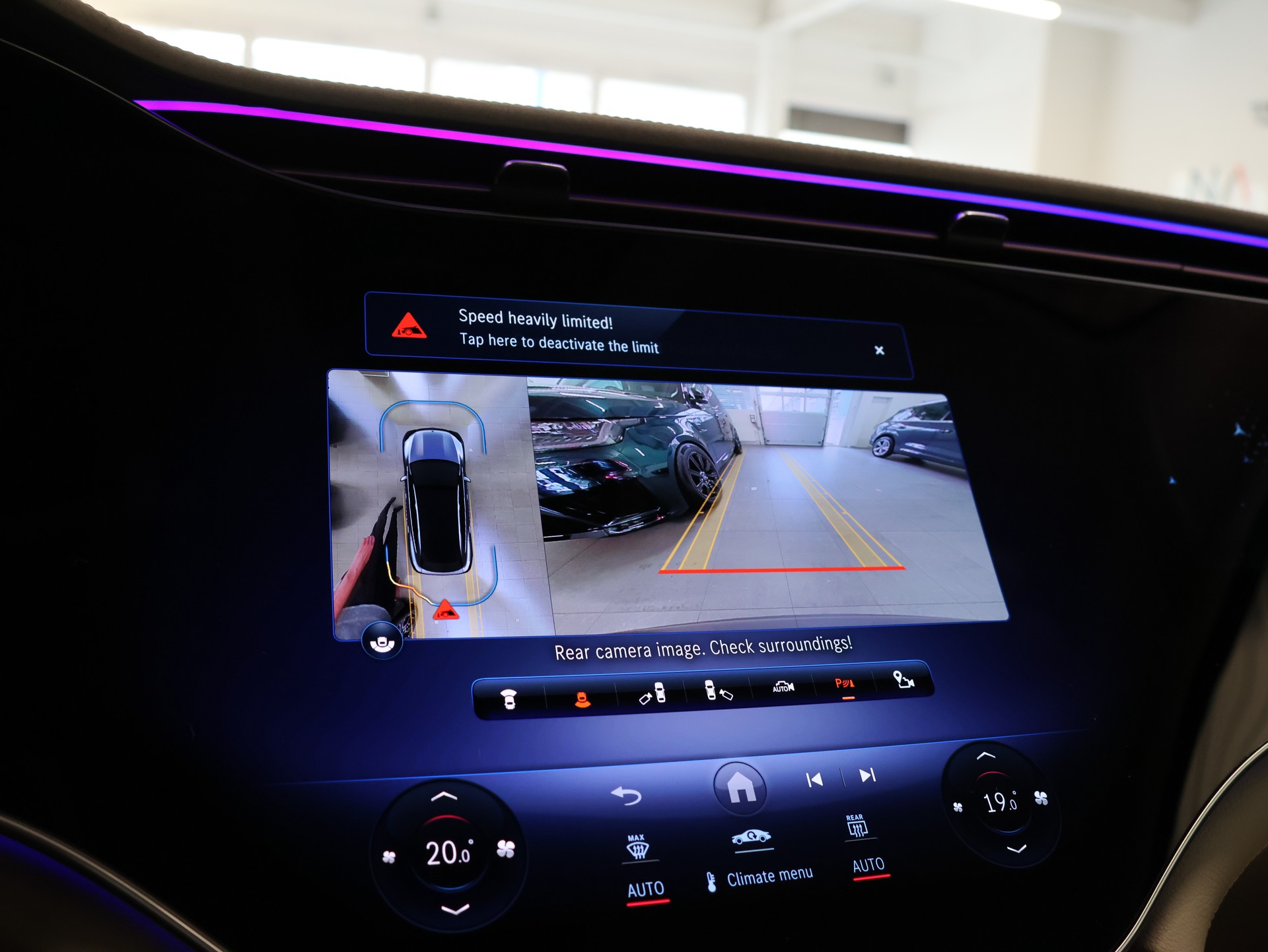MERCEDES-BENZ EQS SUV 580 4Matic *SODALITE-BLUE*-image-21