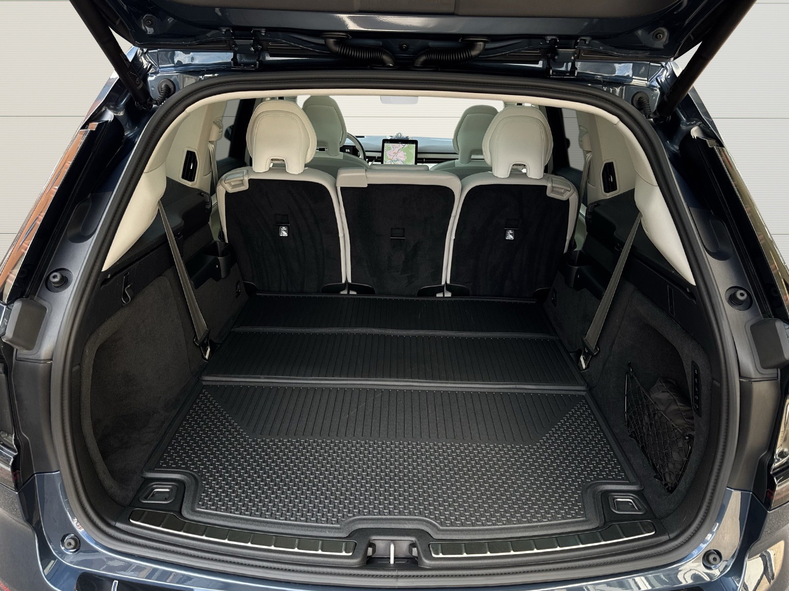 VOLVO EX90 Twin Performance Ultra AWD-image-11