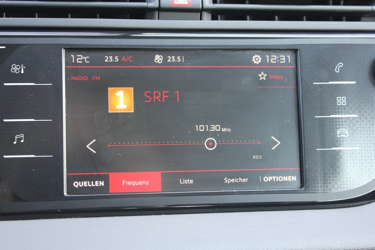 CITROEN C4 Picasso 1.2 Pure Tech Feel Edition EAT6-image-10