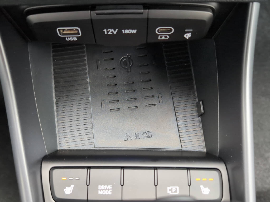 HYUNDAI i20 1.0 T-GDi Amplia Safe Tec GO!-image-16
