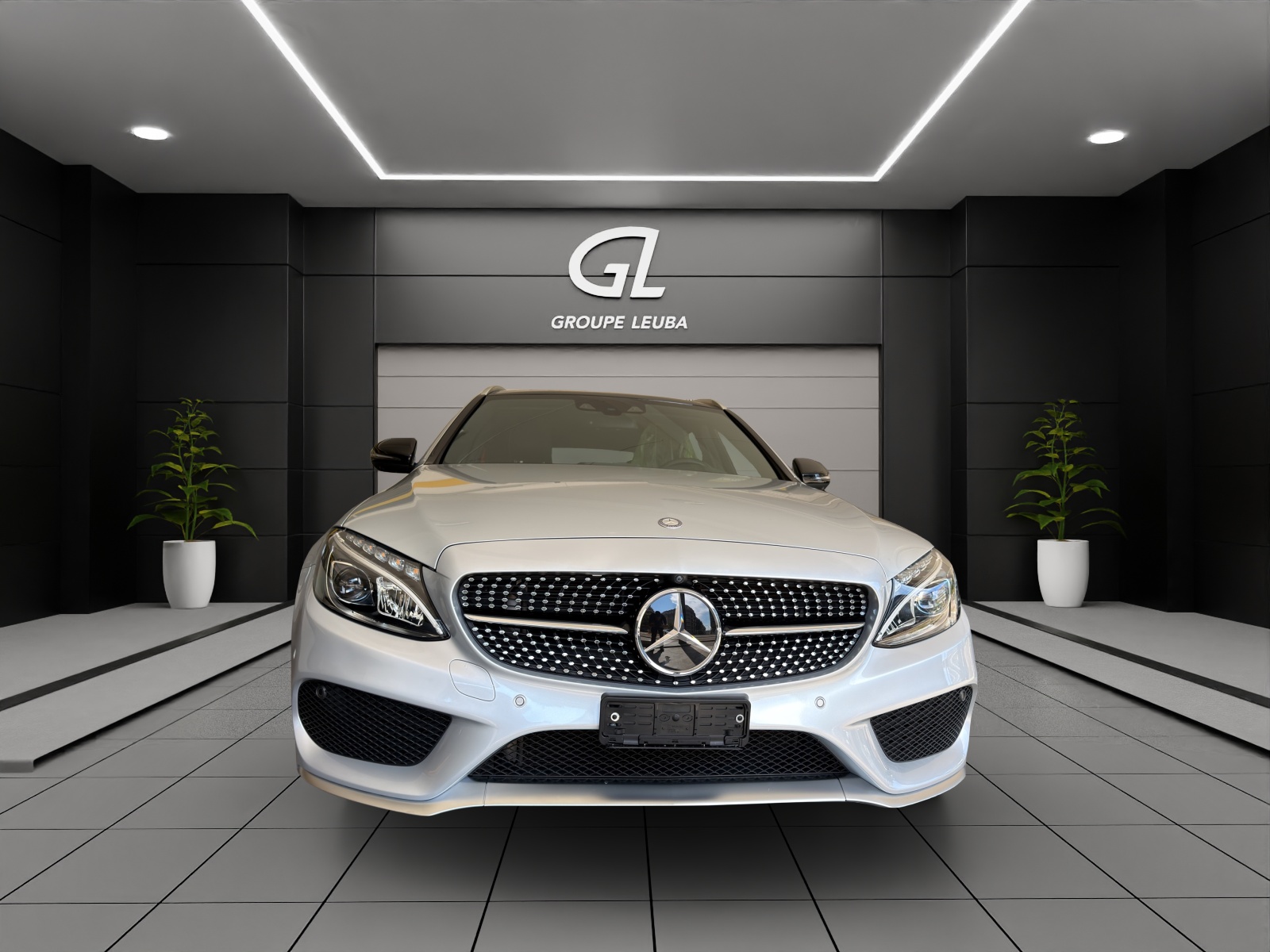 MERCEDES-BENZ C 450 AMG 4Matic 7G-Tronic-showroom-element-1