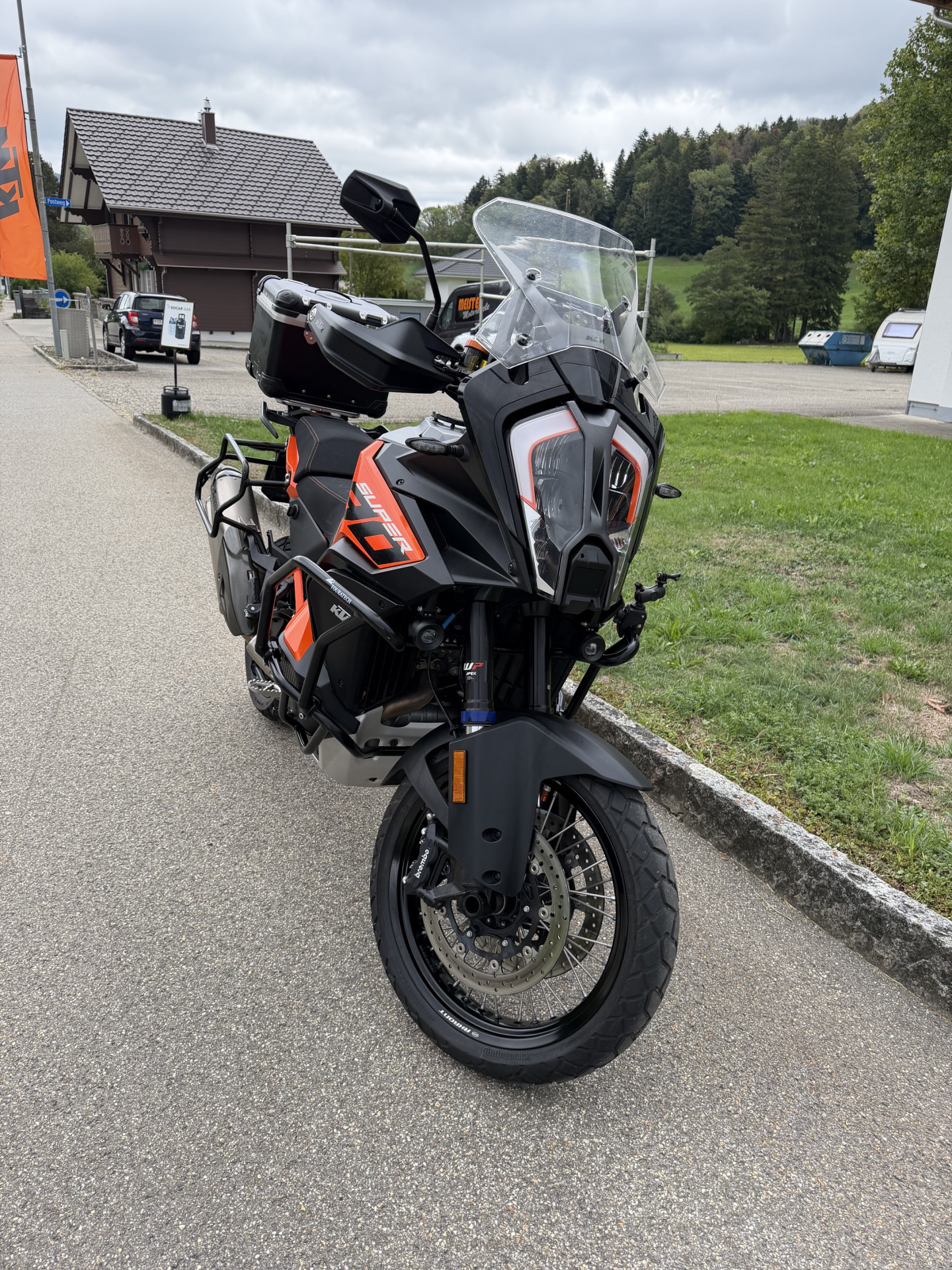KTM 1290 Super Adventure S-image-2