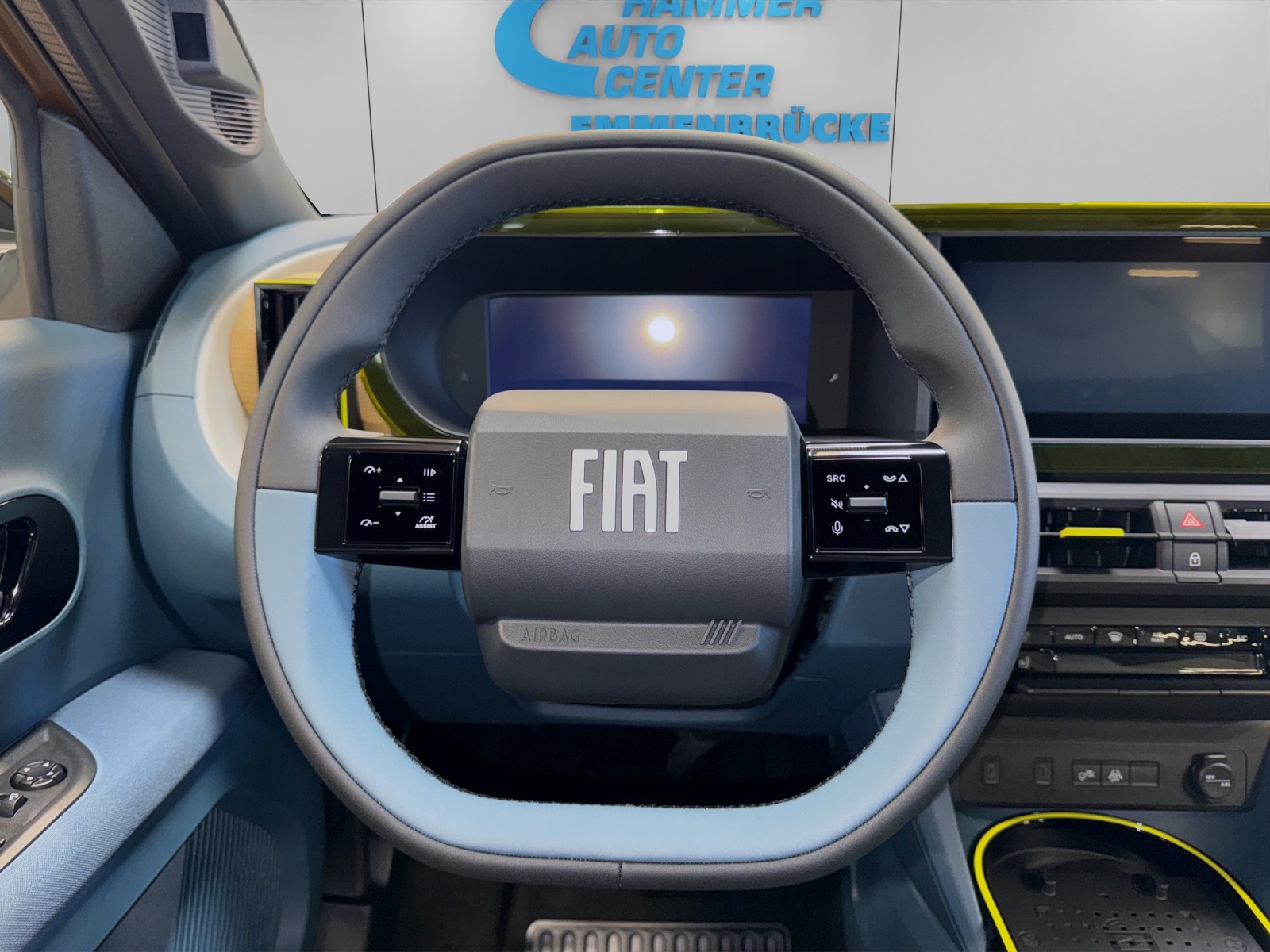 FIAT Grande Panda 1.2 Hybrid La Prima-image-11