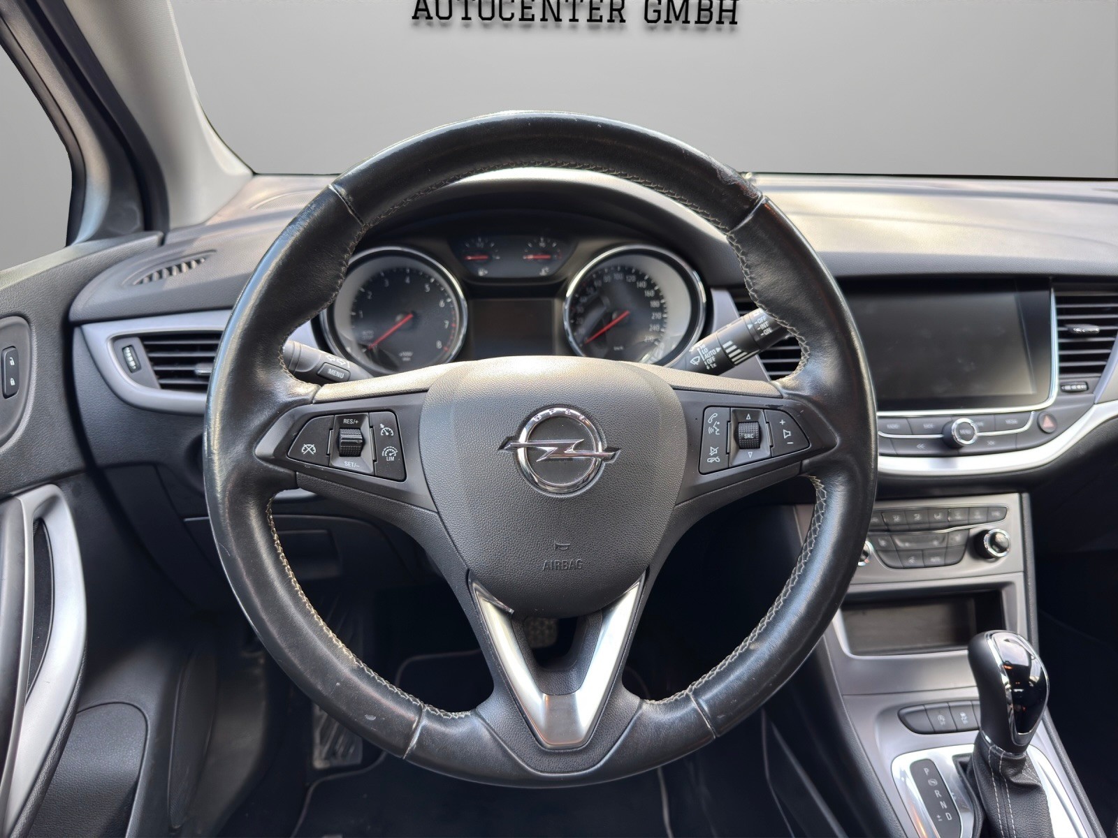 OPEL Astra 1.4i Turbo 120 Years Edition Automatic * Rückfahrkamera*-image-9