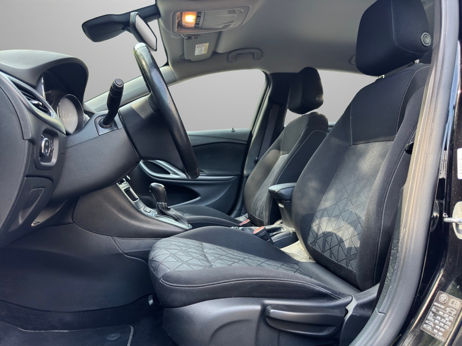 OPEL Astra 1.4i Turbo 120 Years Edition Automatic * Rückfahrkamera*-image-7
