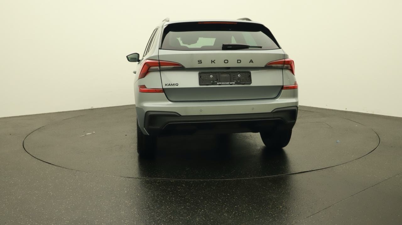 SKODA Kamiq 1.5 TSI ACT Monte Carlo DSG-showroom-element-3