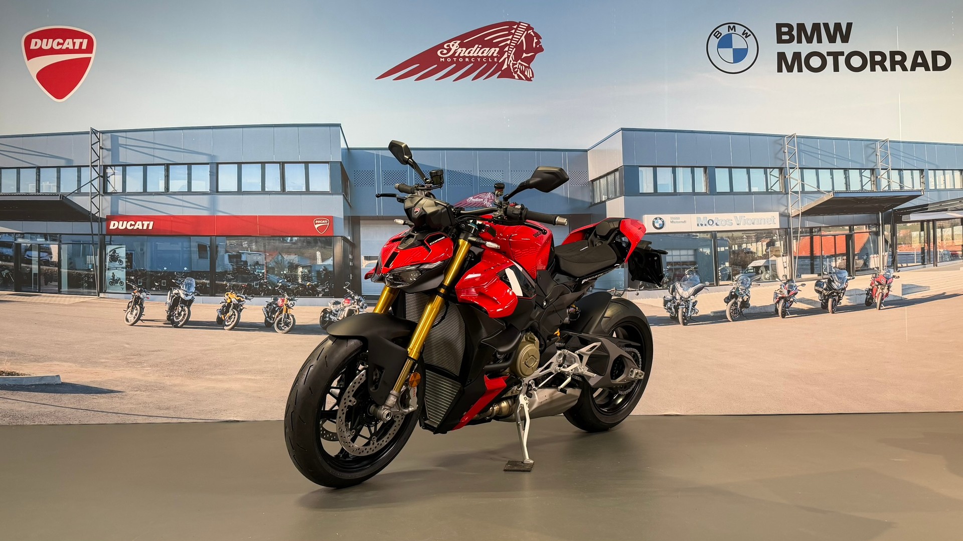 DUCATI Streetfighter V4 S Corse-image-2