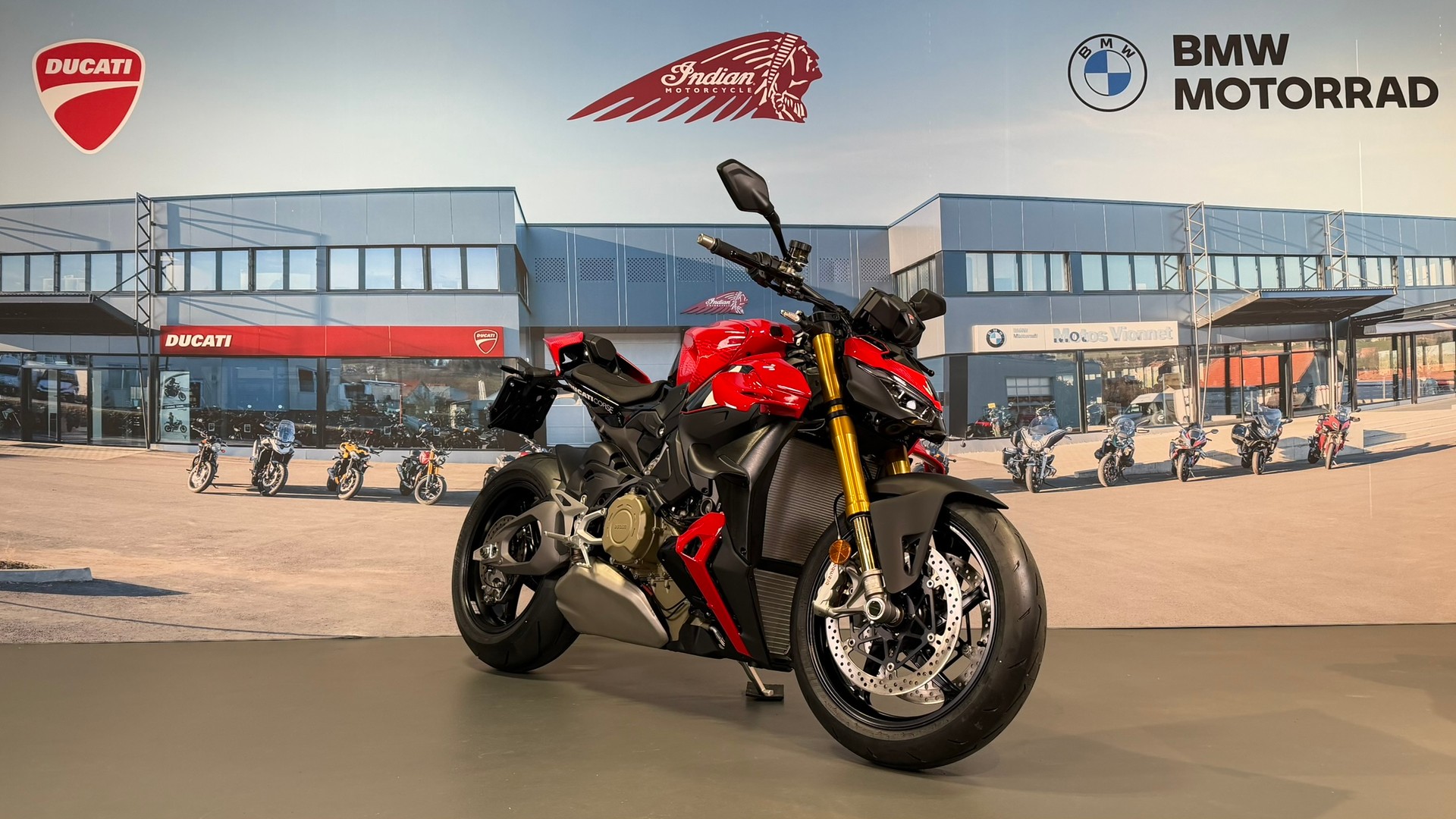 DUCATI Streetfighter V4 S Corse-image-0